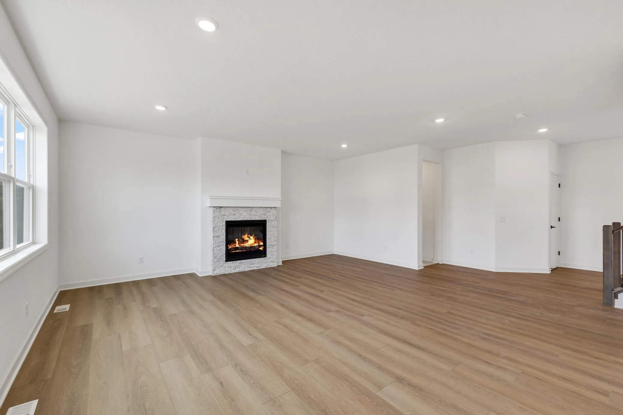 Photo 7 of 656 Sierra Parkway