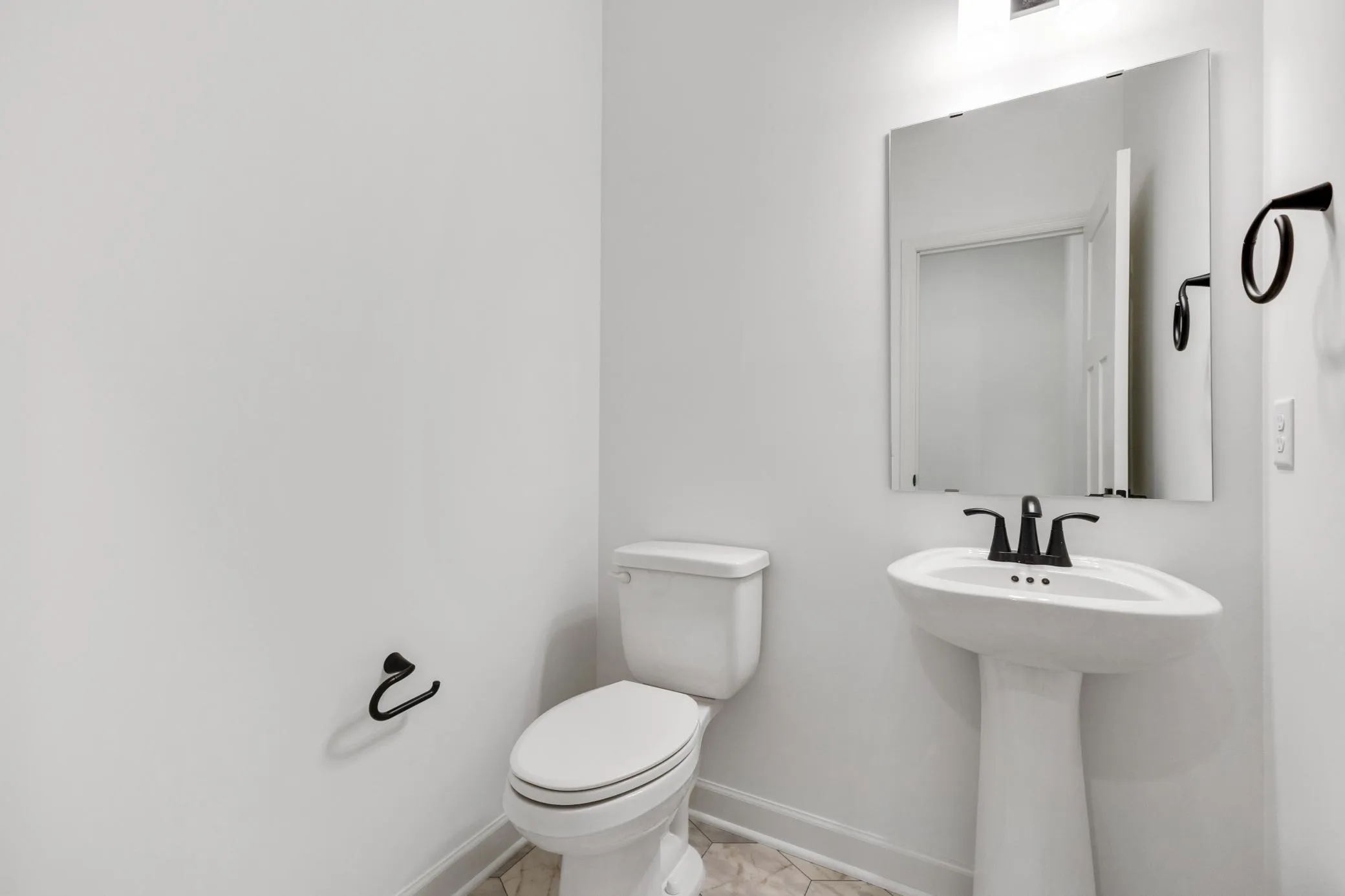 Photo 10 of 656 Sierra Parkway