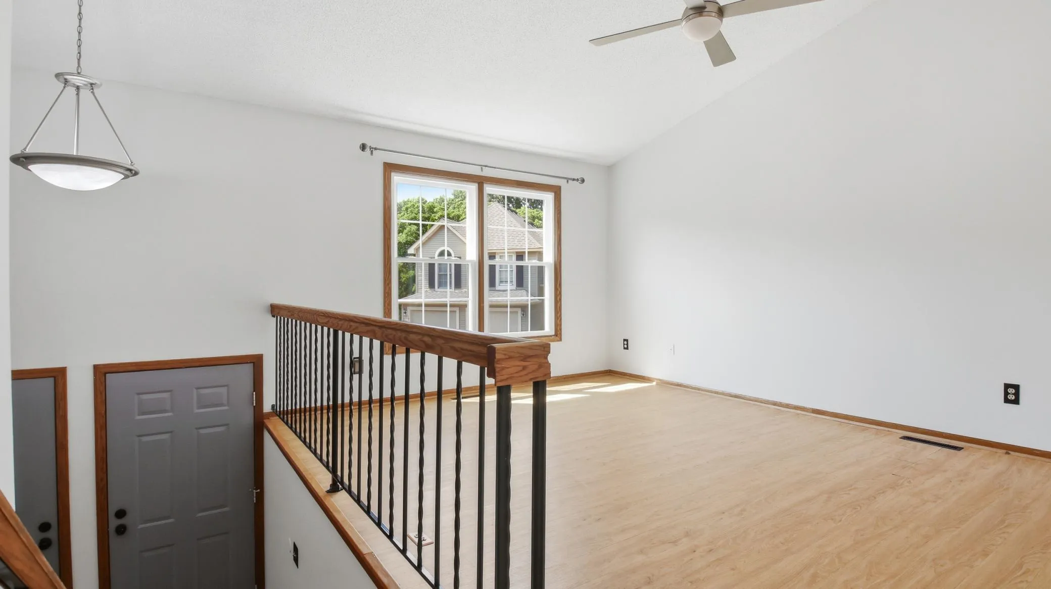 Photo 5 of 17604 Lorence Way