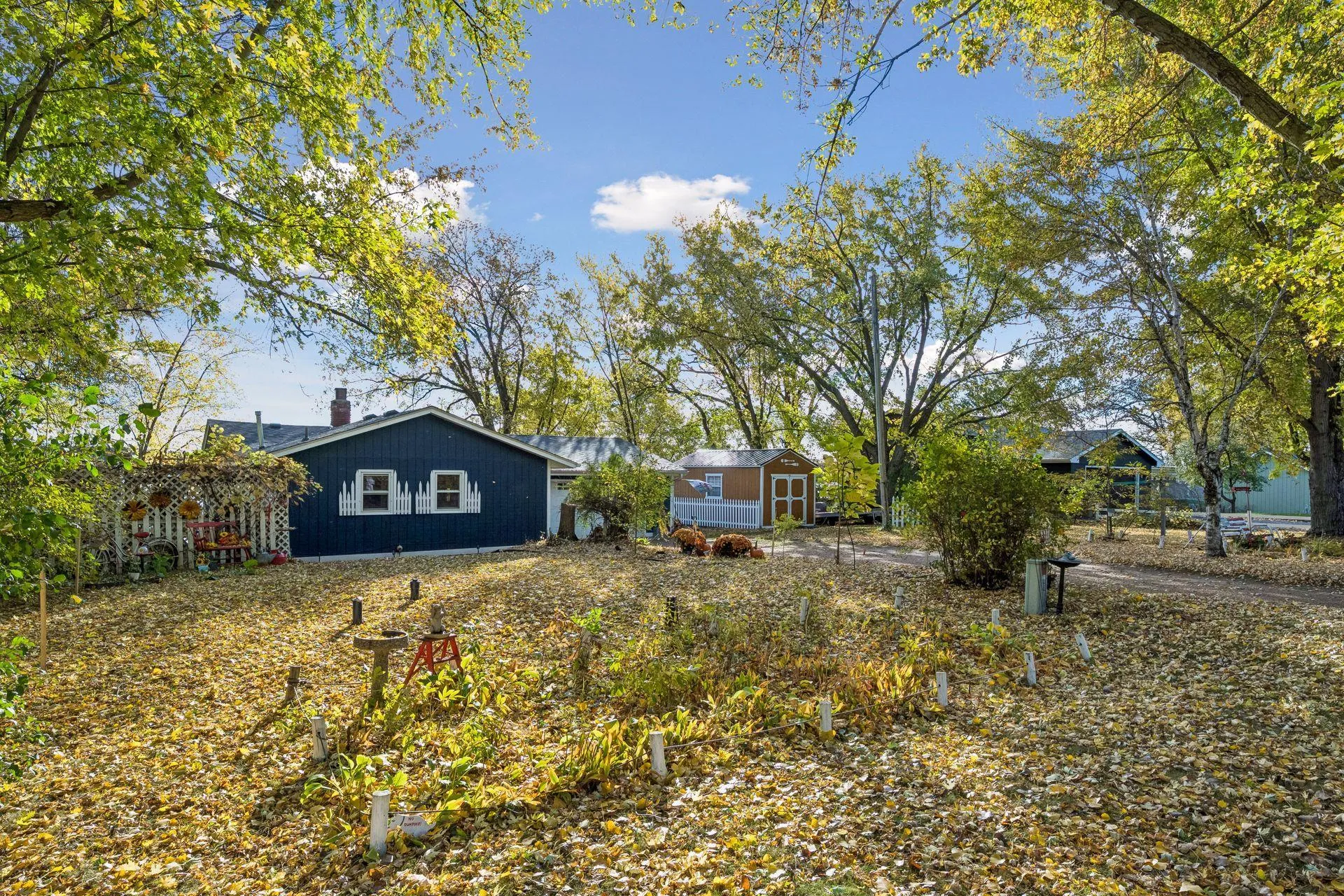 Photo 18 of 27105 Fremont Drive