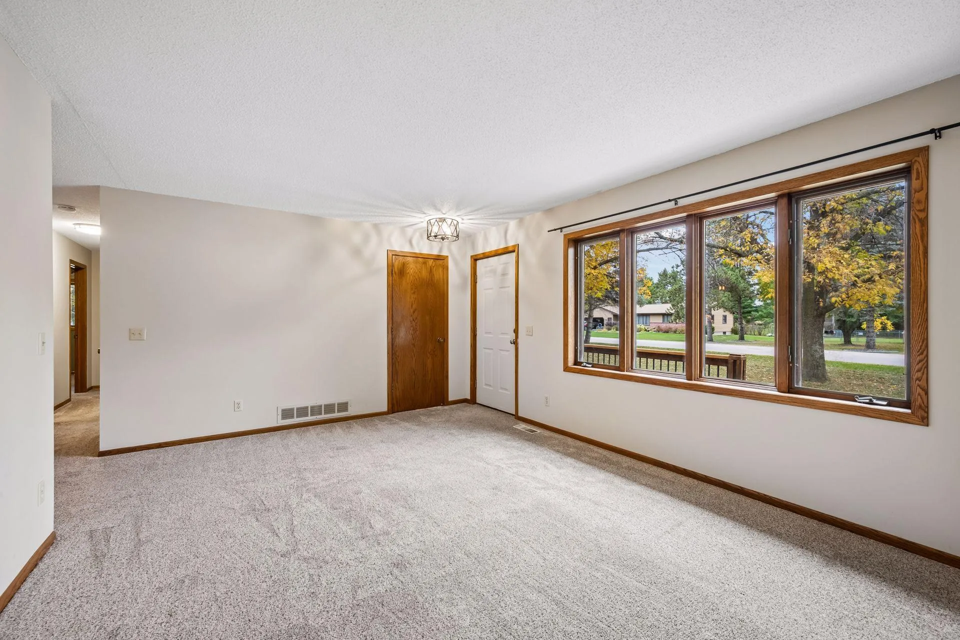 Photo 6 of 521 Park Avenue