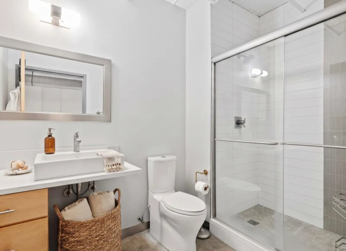 Photo 8 of 250 Park Avenue Unit 712