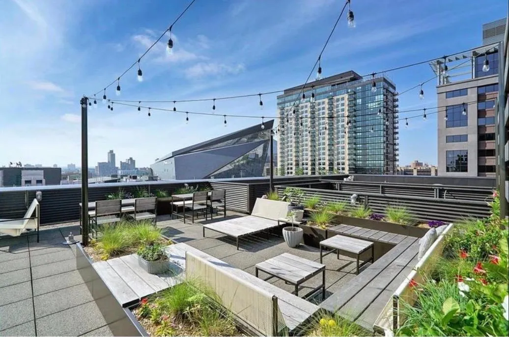 Photo 12 of 250 Park Avenue Unit 712
