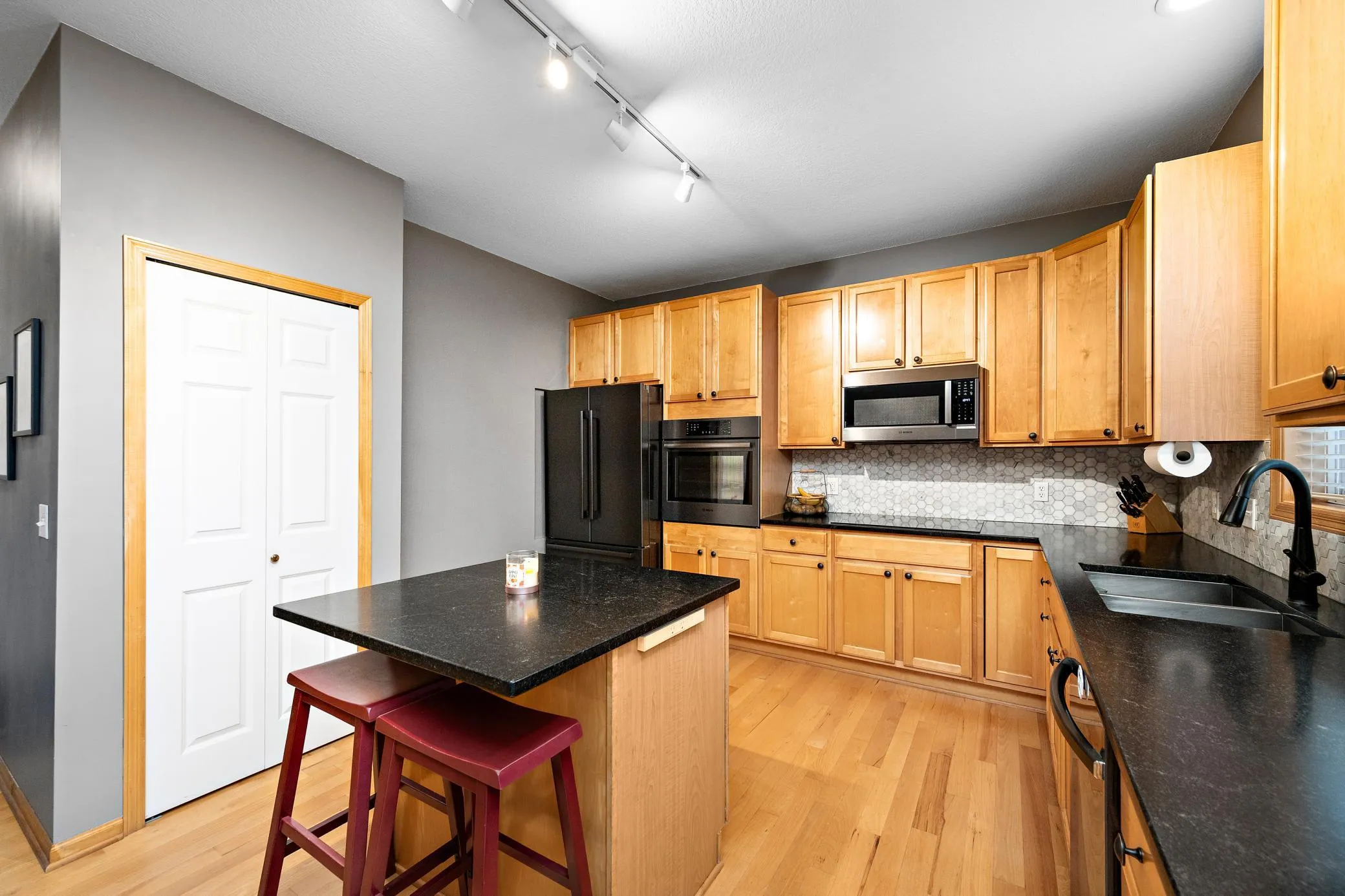 Photo 7 of 6622 Ashton Circle
