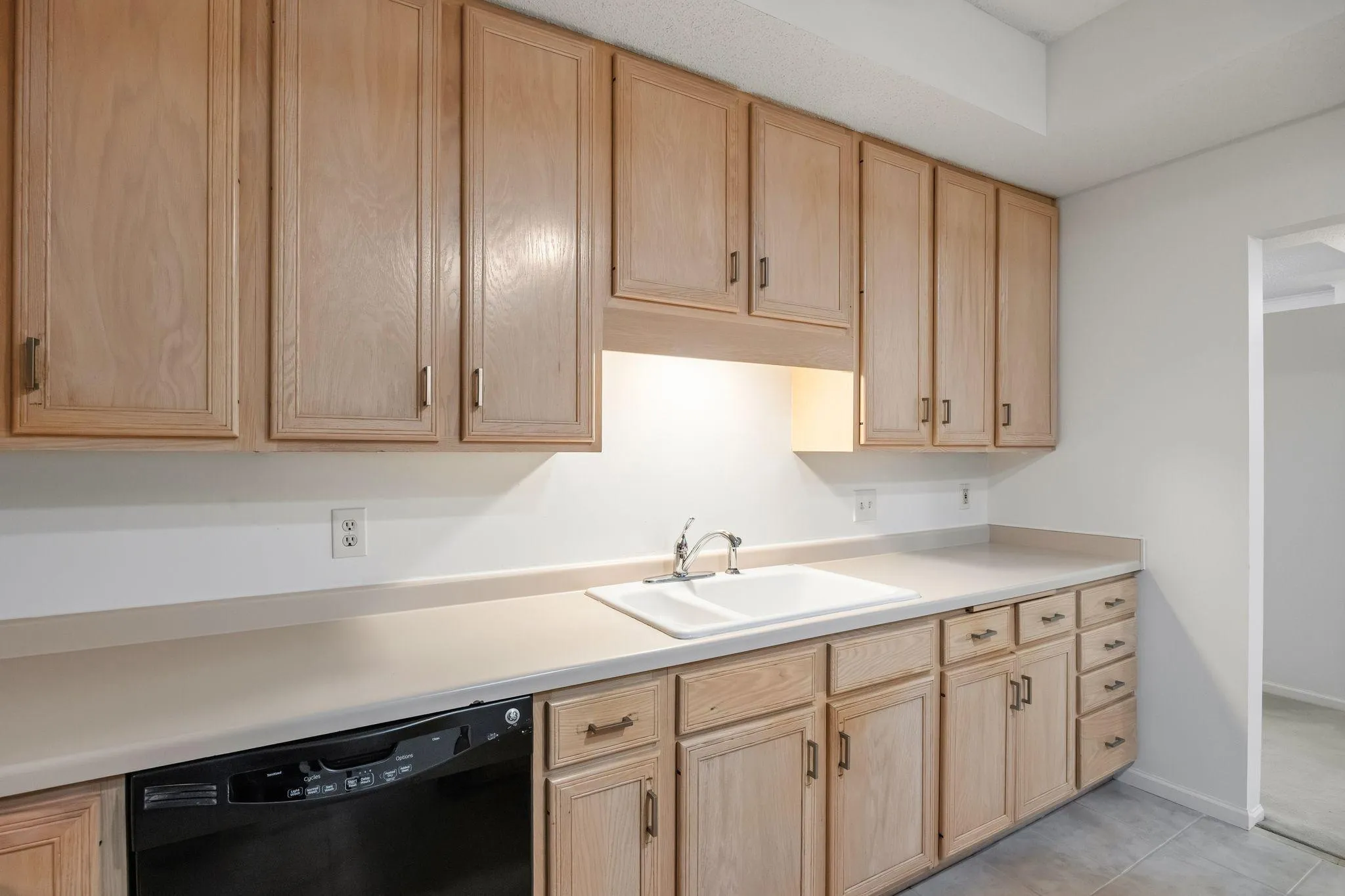 Photo 24 of 7400 Edinborough Way Unit 5205