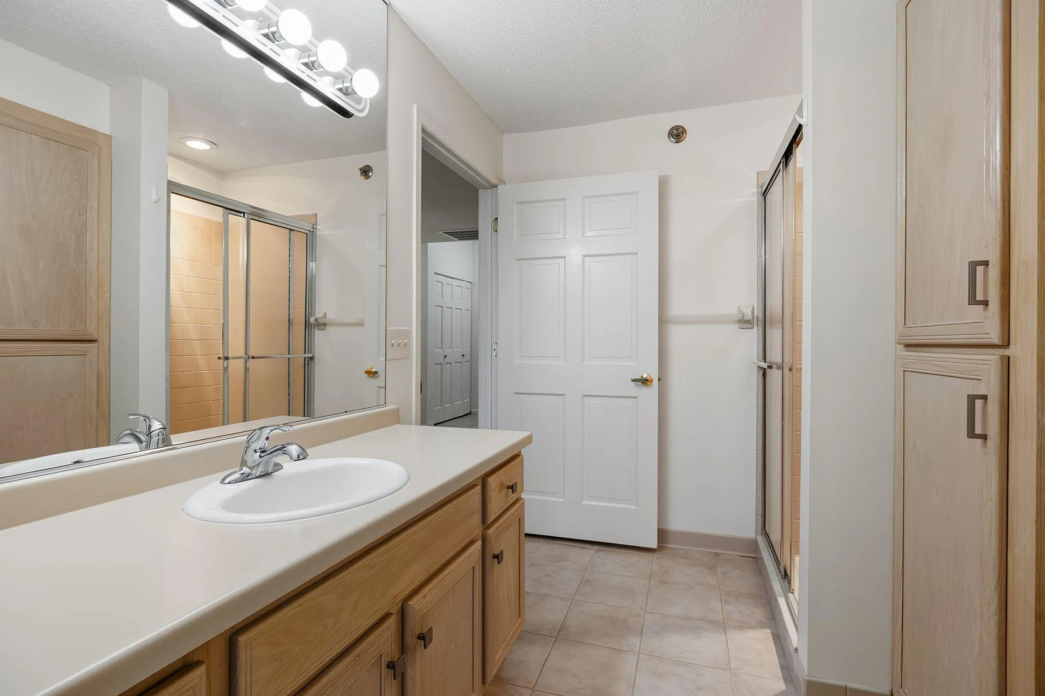 Photo 41 of 7400 Edinborough Way Unit 5205