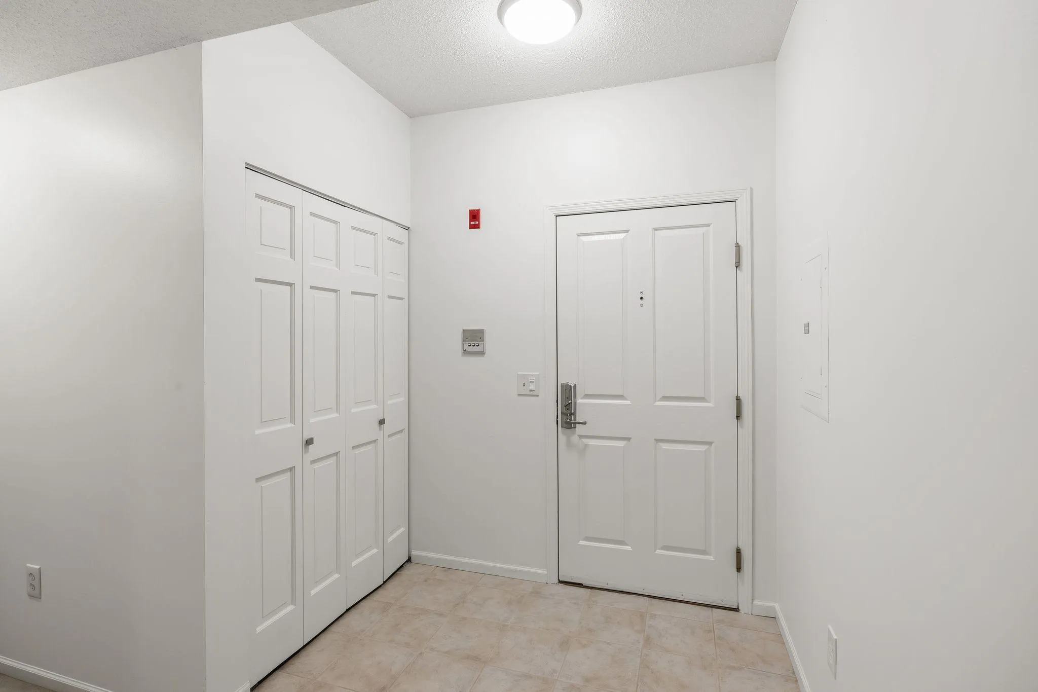 Photo 9 of 7400 Edinborough Way Unit 5205