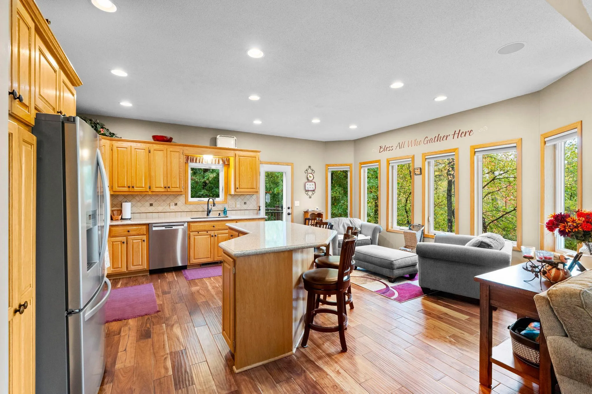 Photo 14 of 542 Majestic Oaks Court