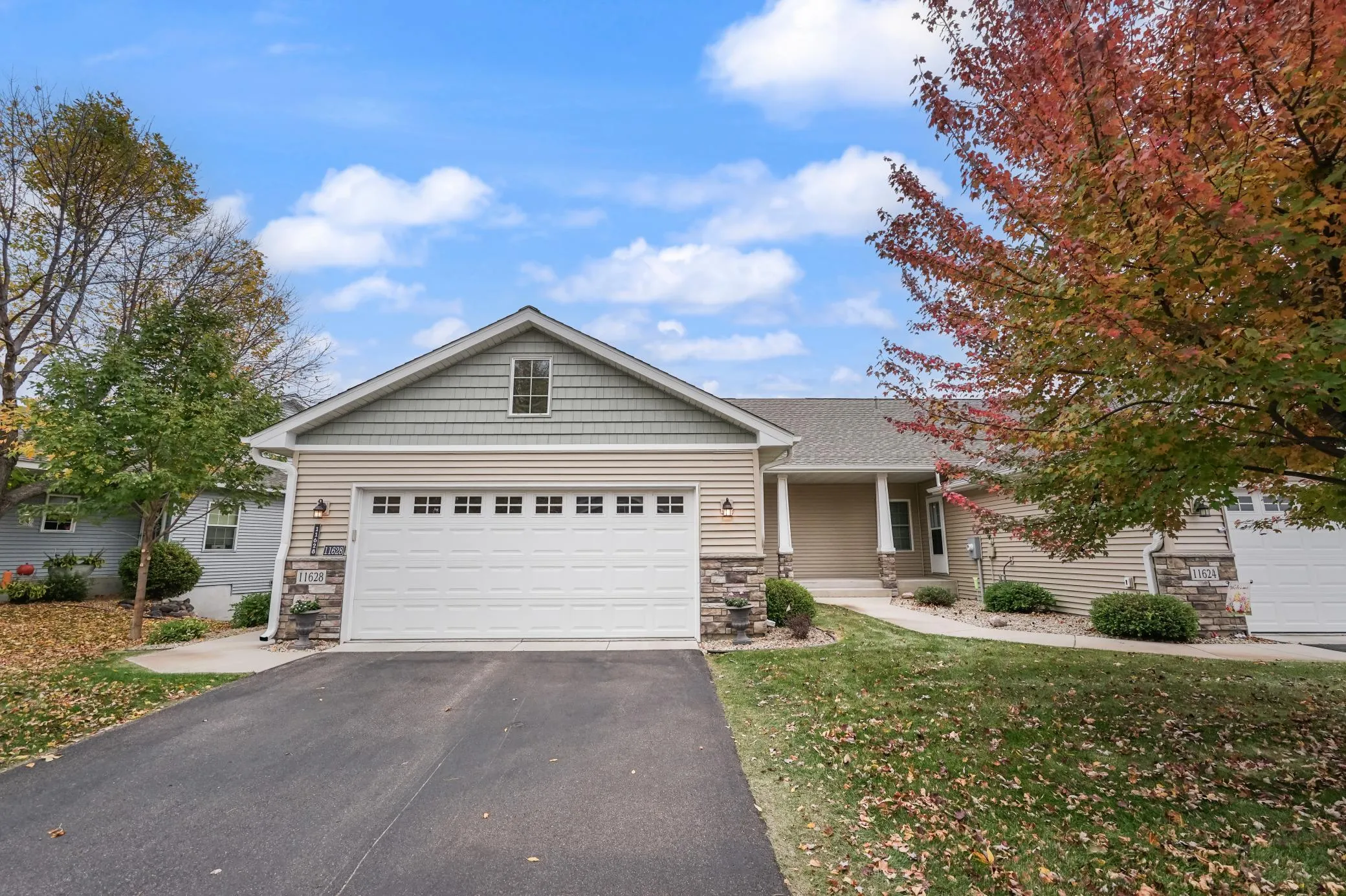 Photo 2 of 11628 Alpine Drive