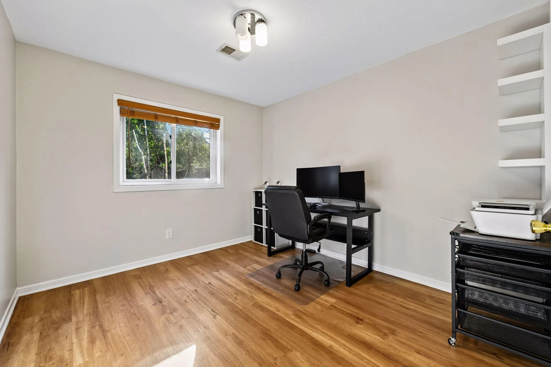 Photo 22 of 18763 Pennington Avenue