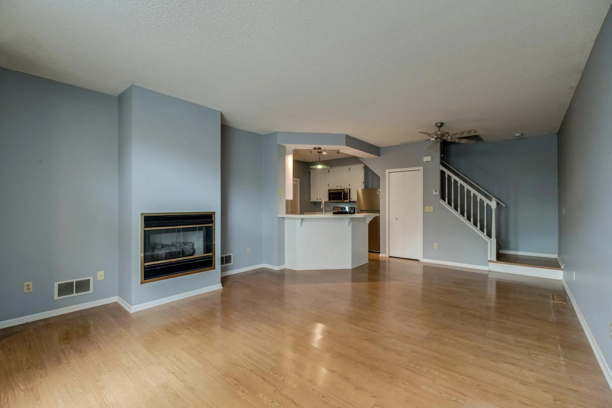 Photo 5 of 9361 Turnberry Alcove