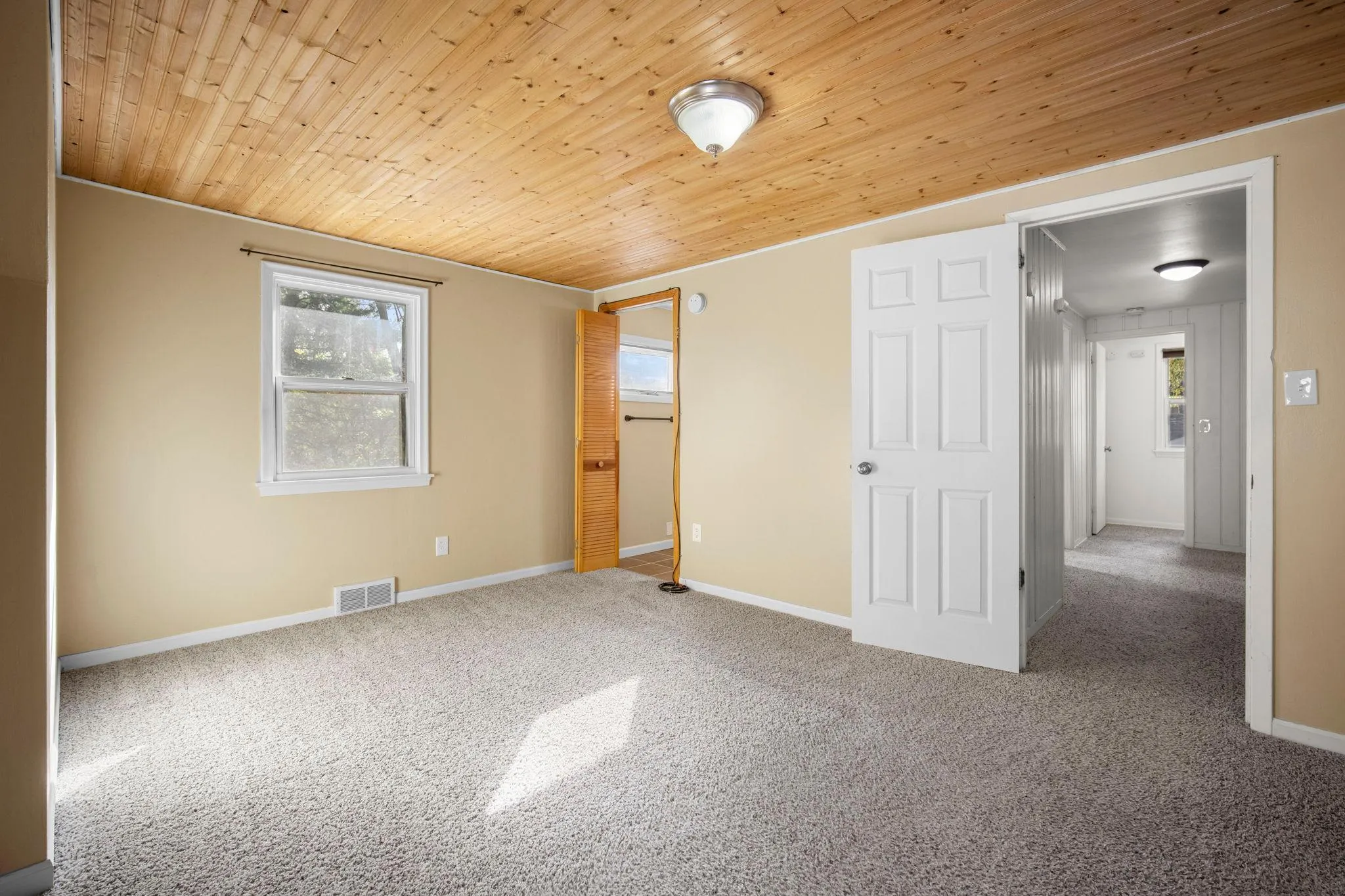 Photo 20 of 1844 Barclay Street