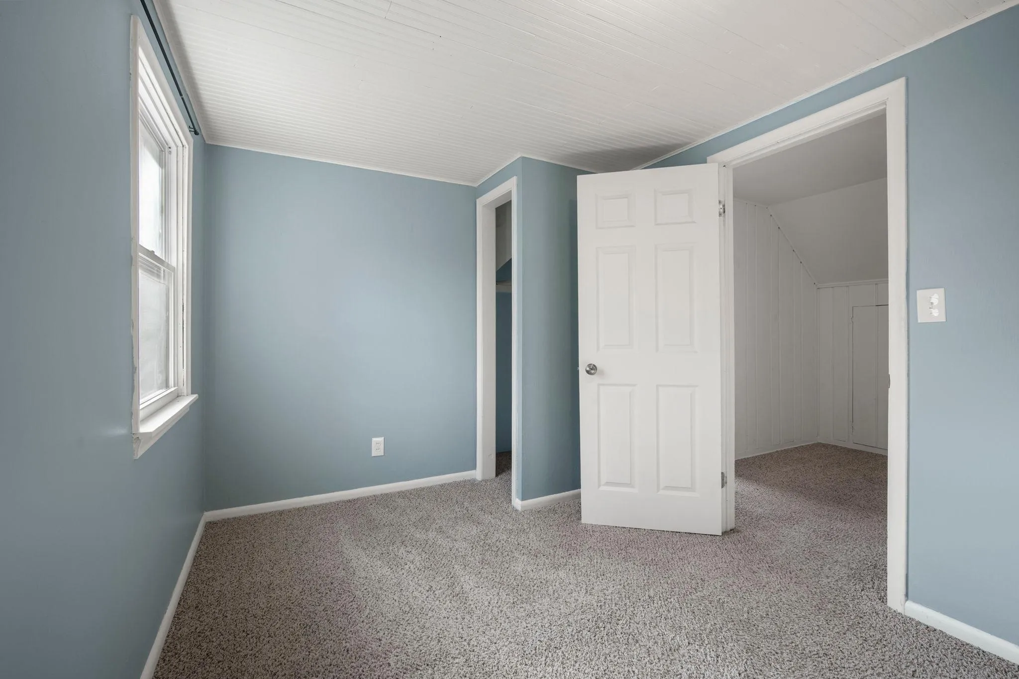 Photo 23 of 1844 Barclay Street