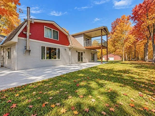 Photo 6 of 25053 Typo Creek Ne Drive