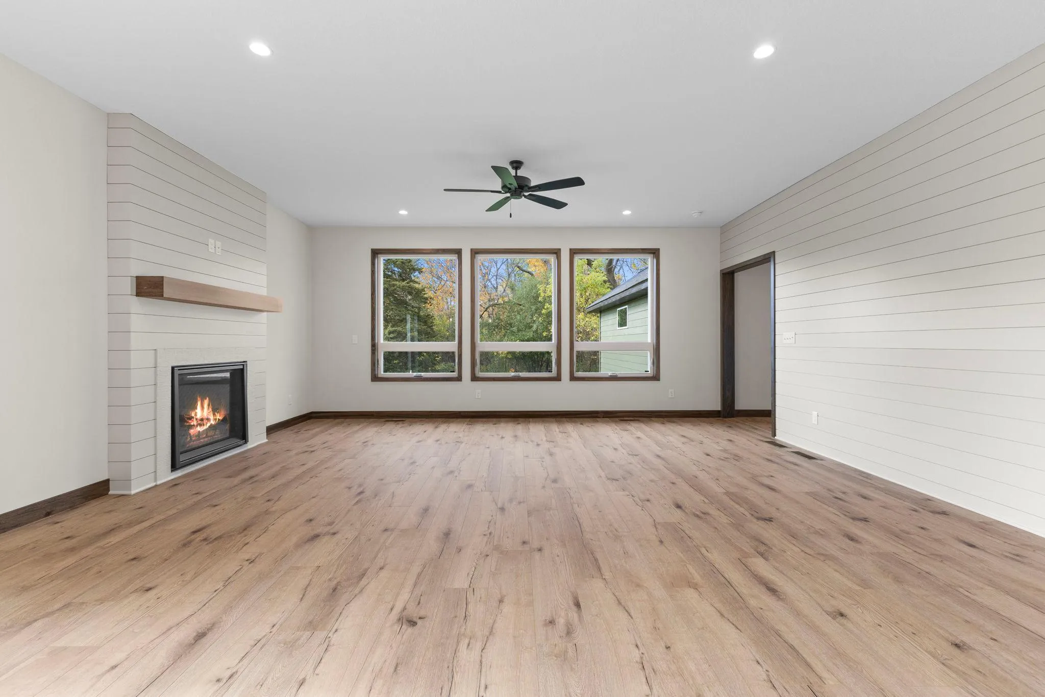 Photo 18 of 15626 Sycamore Street