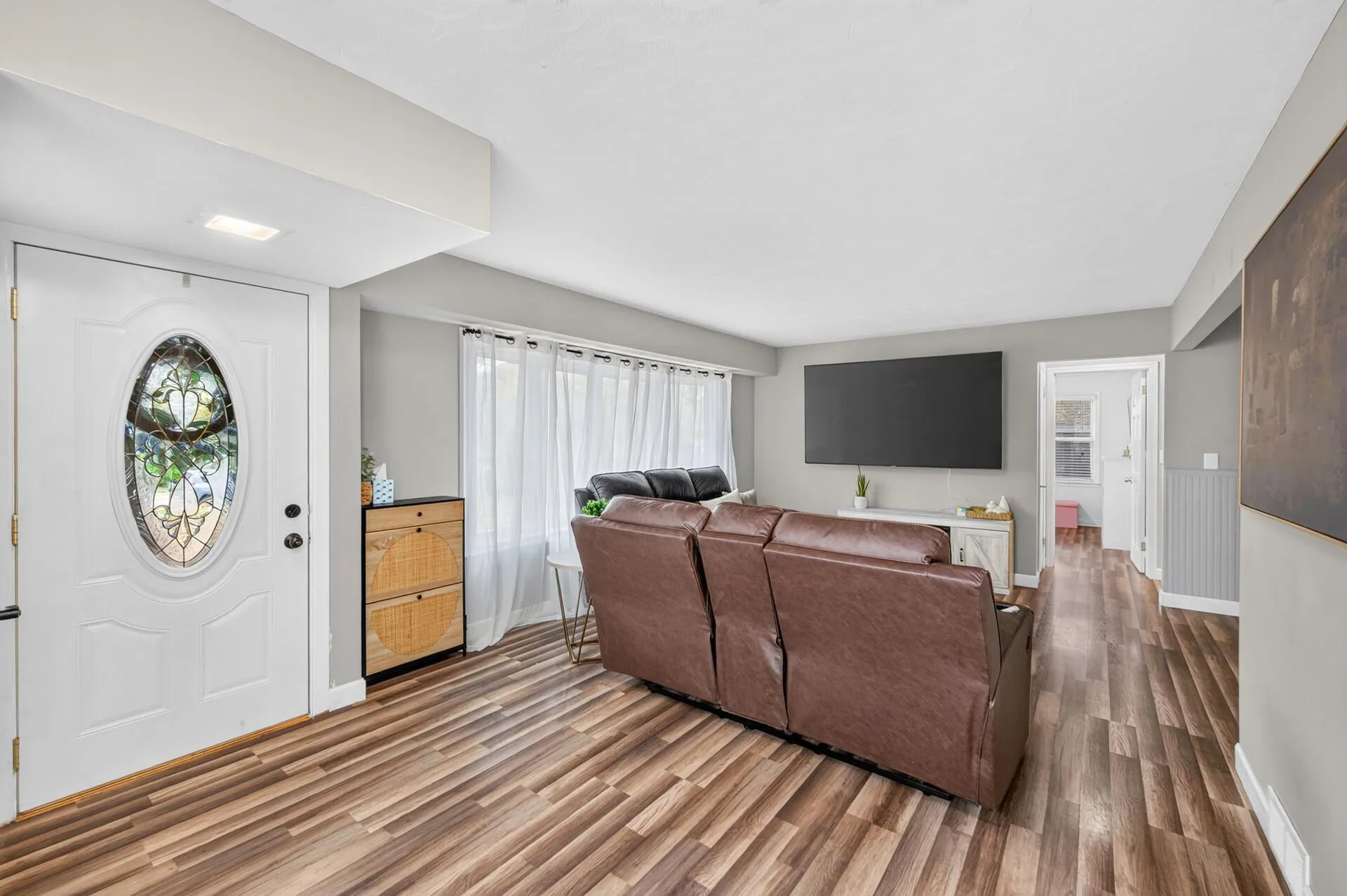 Photo 6 of 2071 Cedar Avenue