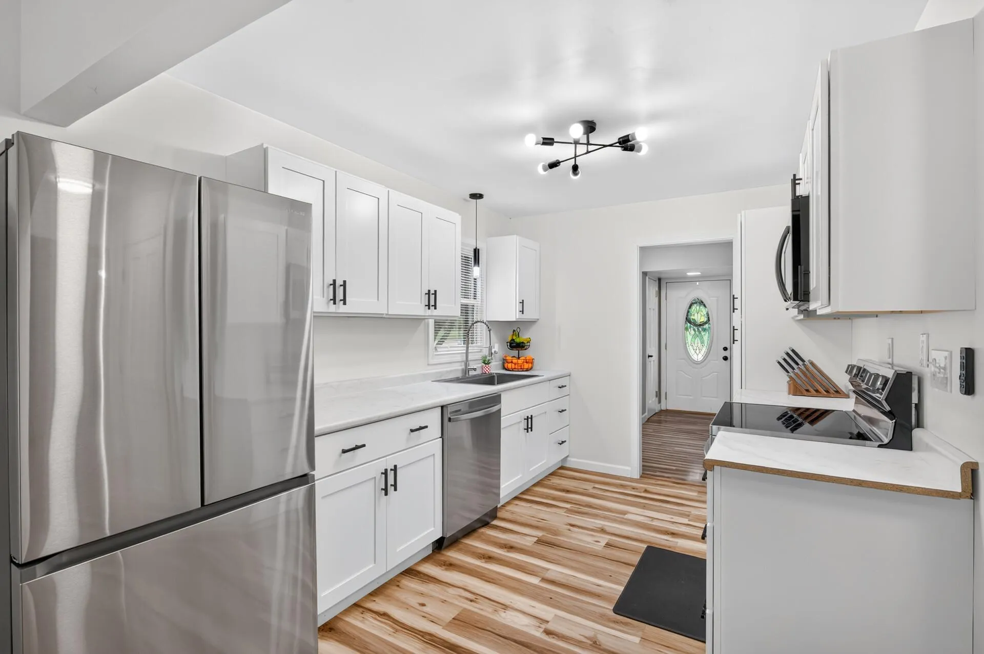 Photo 11 of 2071 Cedar Avenue