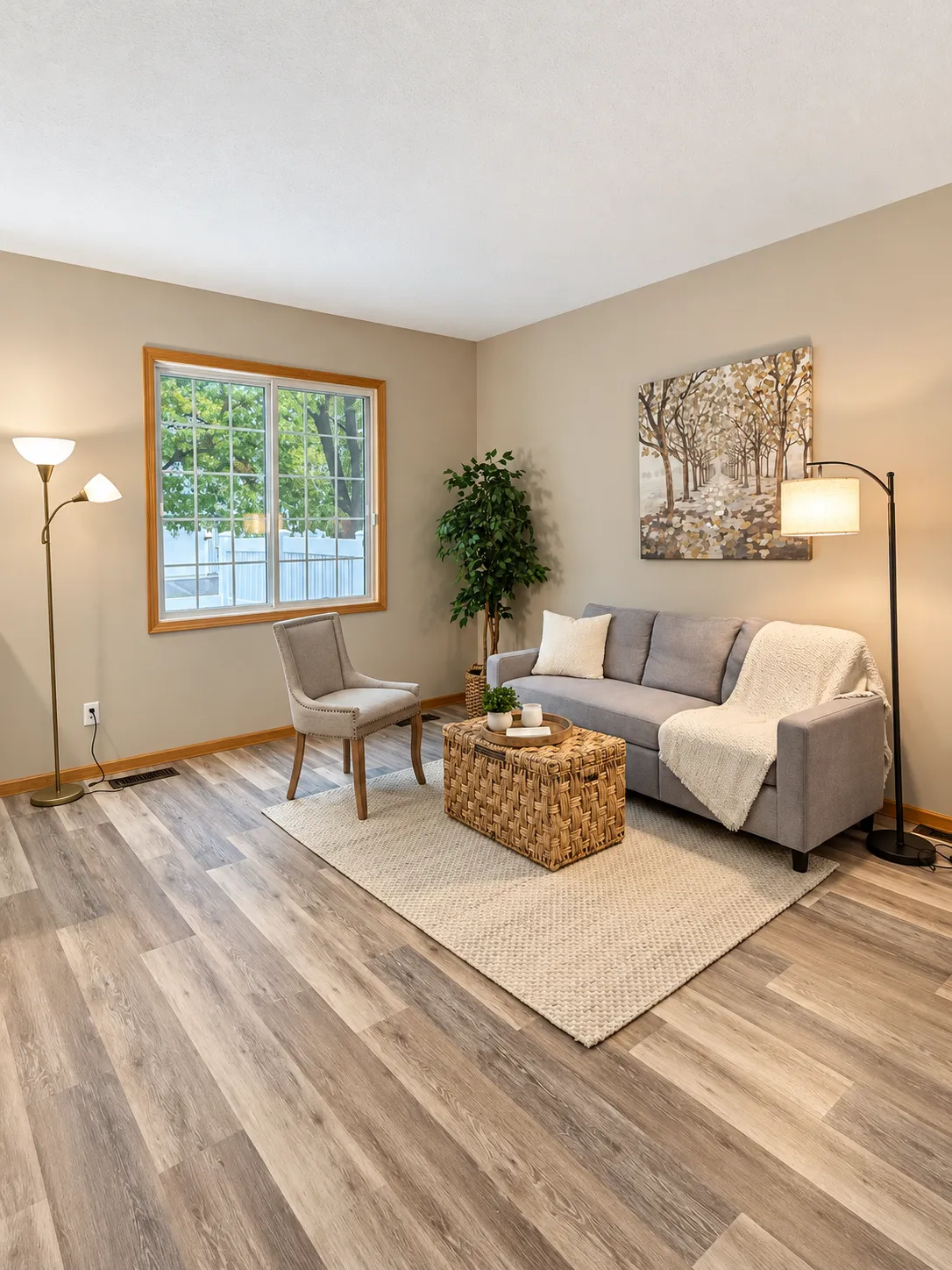 Photo 4 of 3001 Juniper Lane Unit I
