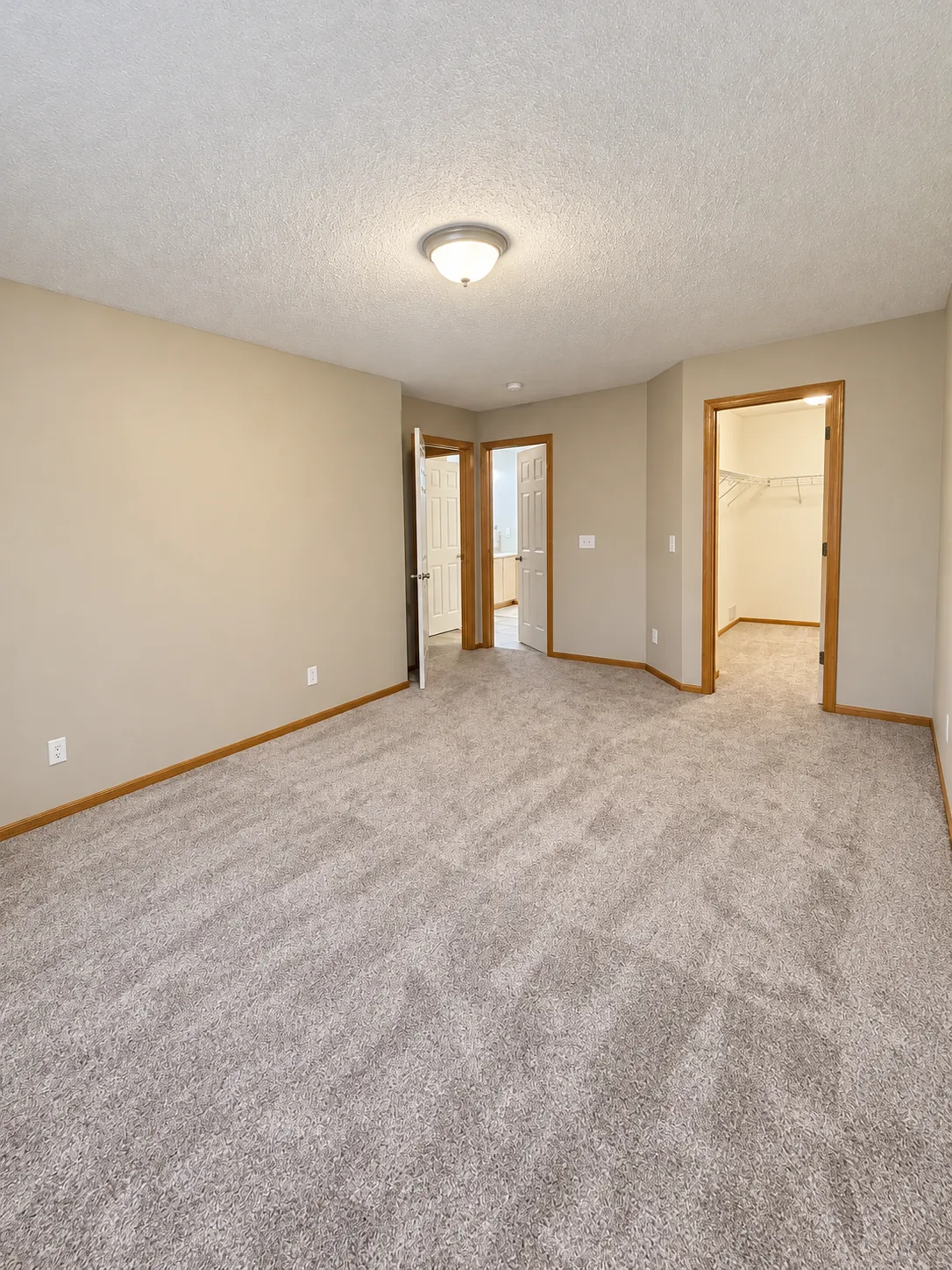 Photo 15 of 3001 Juniper Lane Unit I