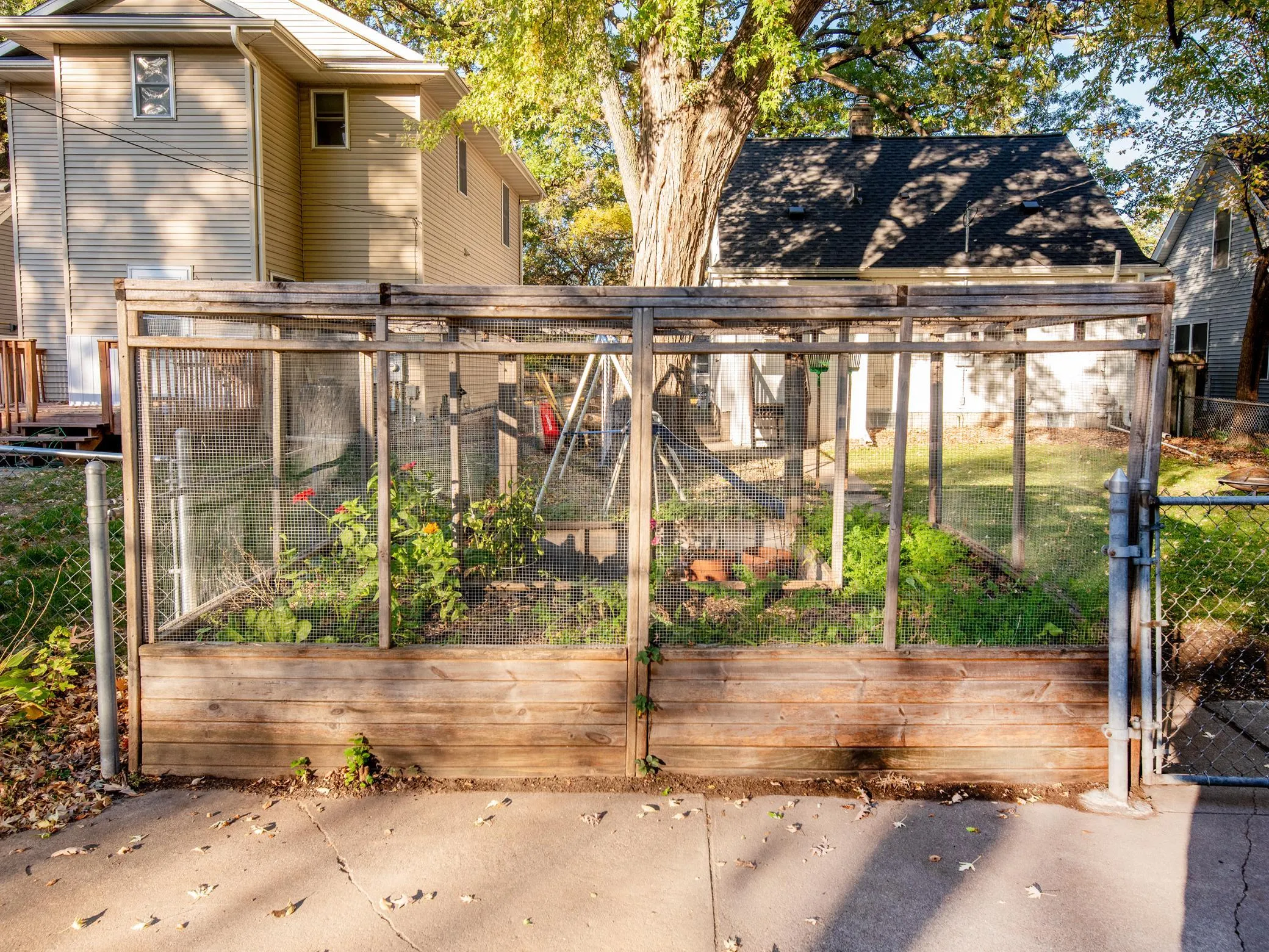 Photo 43 of 3538 Grimes N Avenue
