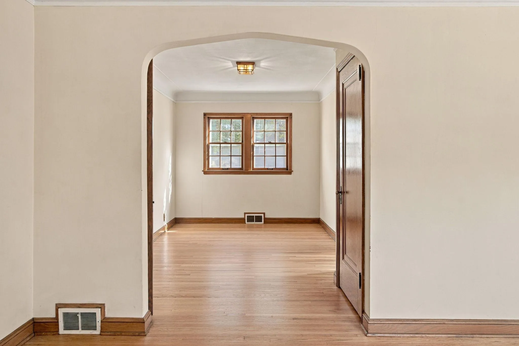 Photo 6 of 3721 Joppa S Avenue
