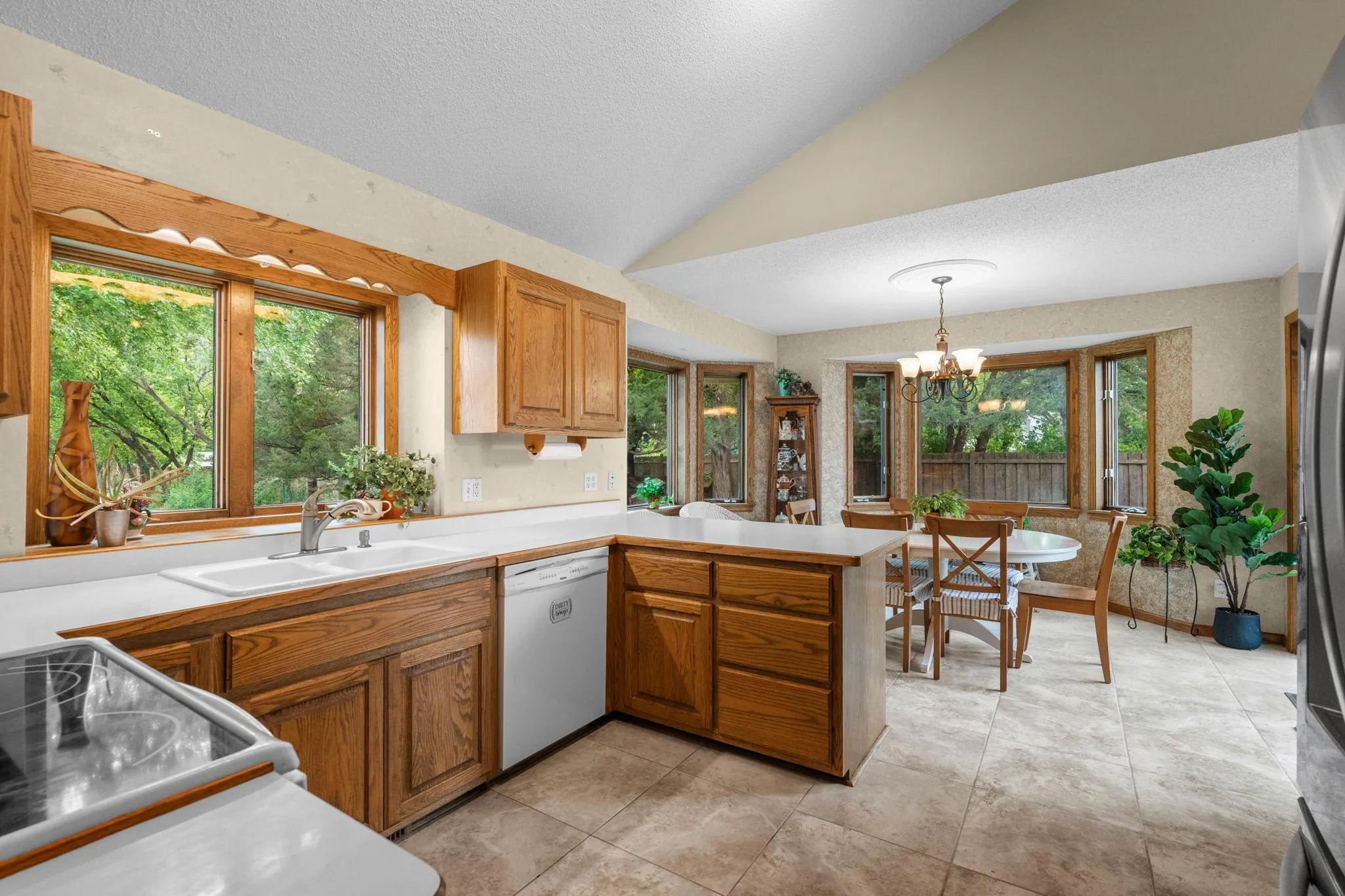 Photo 5 of 1820 Slater Lane