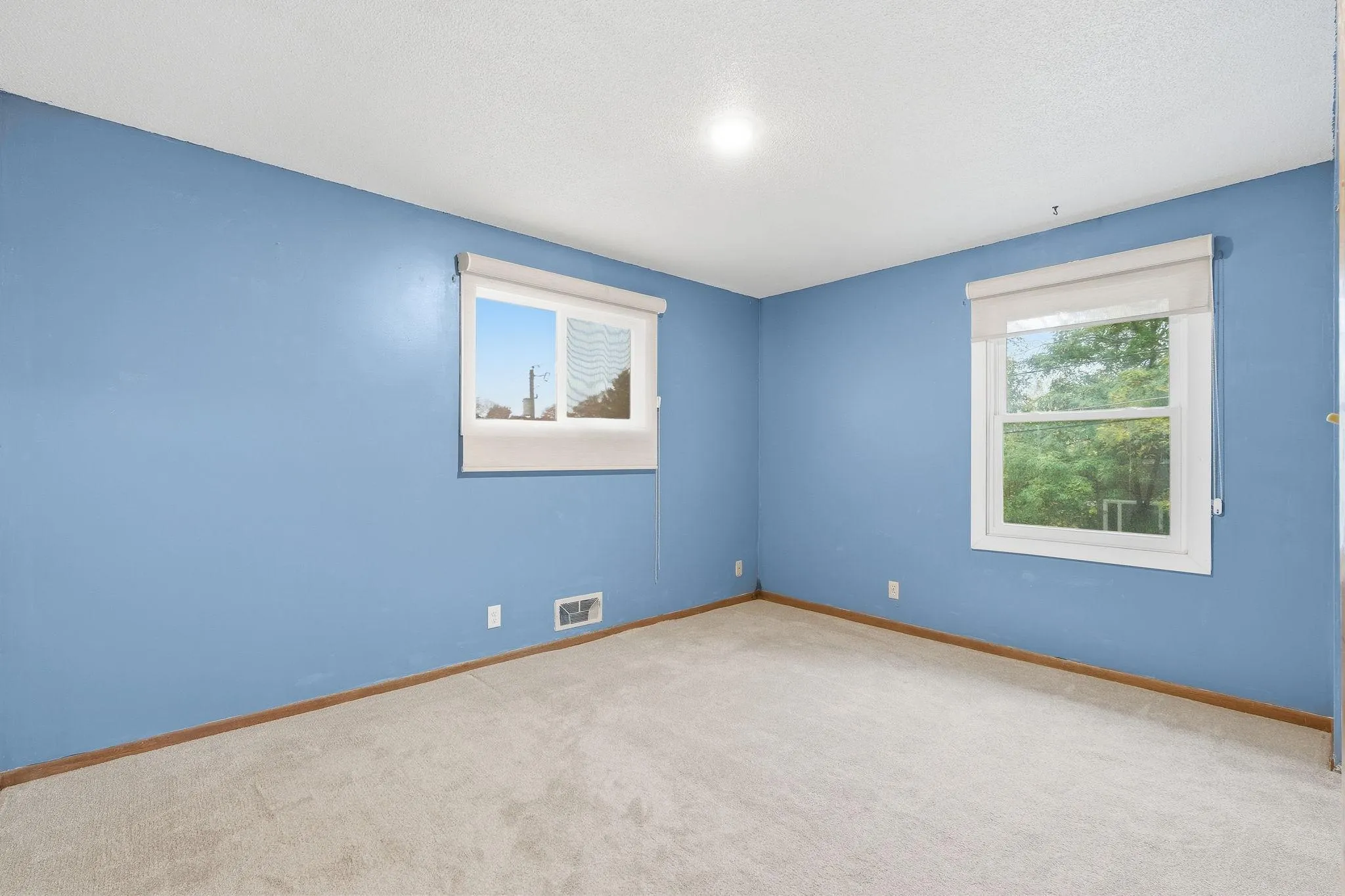 Photo 12 of 4605 Cumberland Road