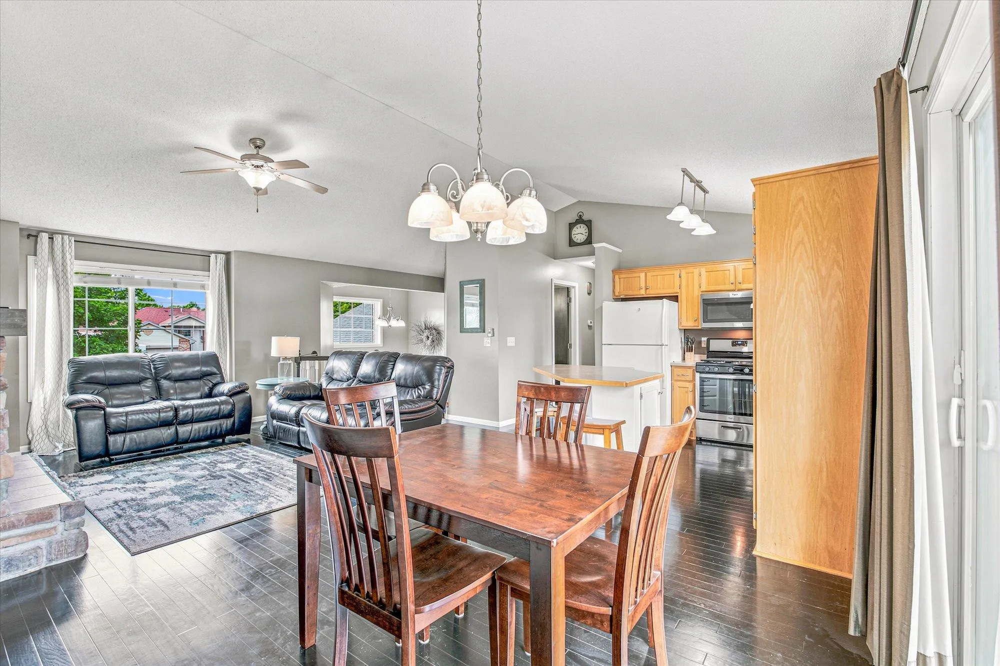 Photo 8 of 1655 10th Se Avenue