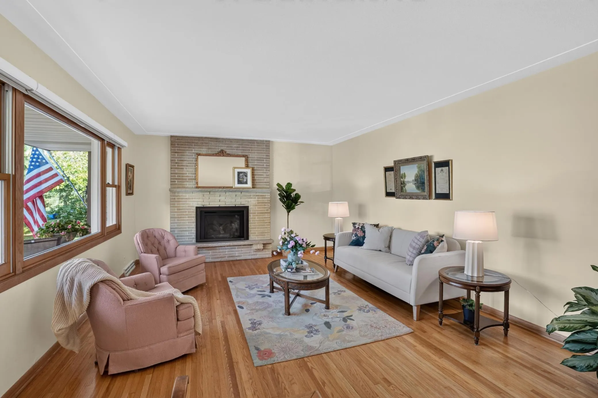 Photo 6 of 5615 Dale Avenue