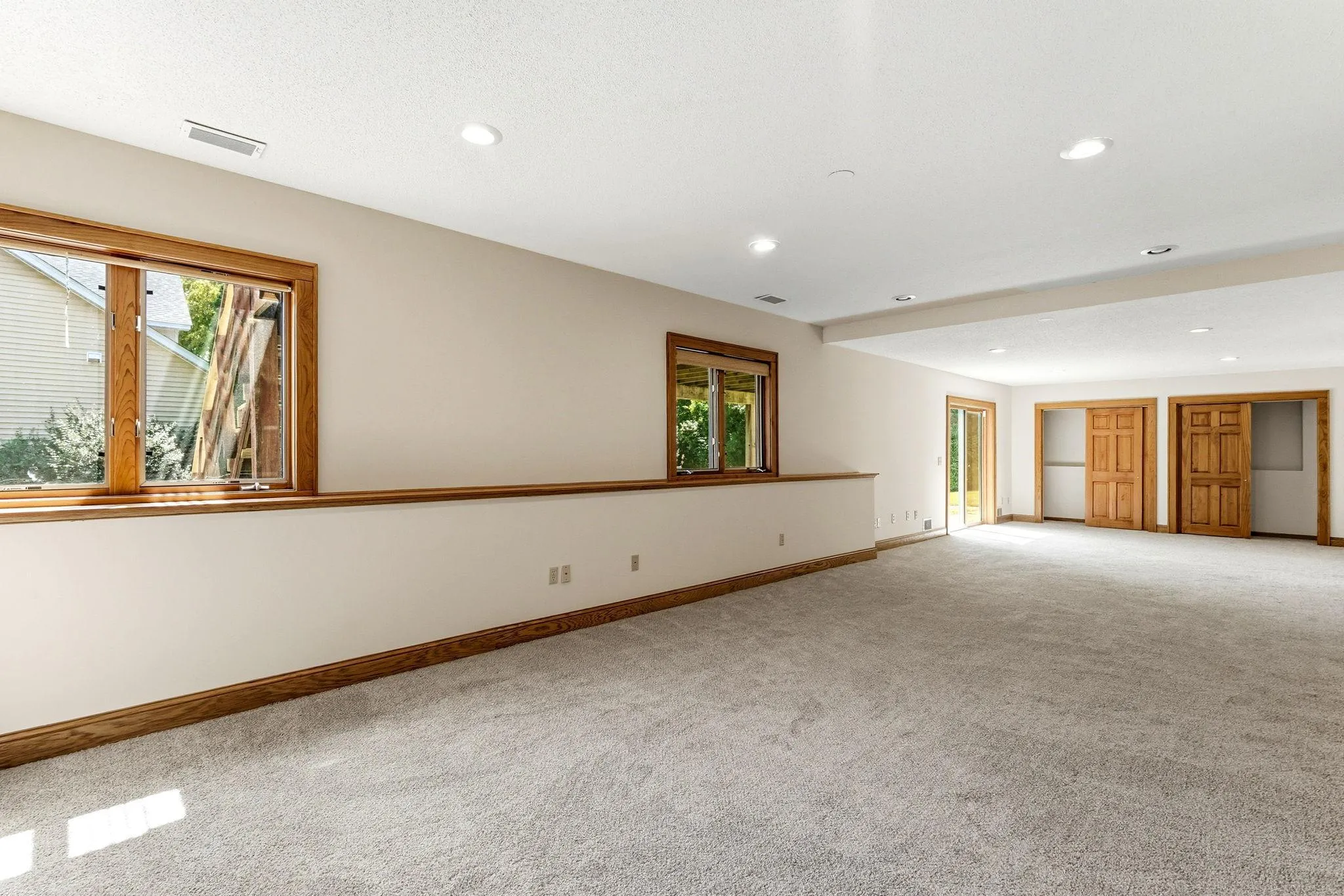 Photo 33 of 8843 Blackoaks N Lane