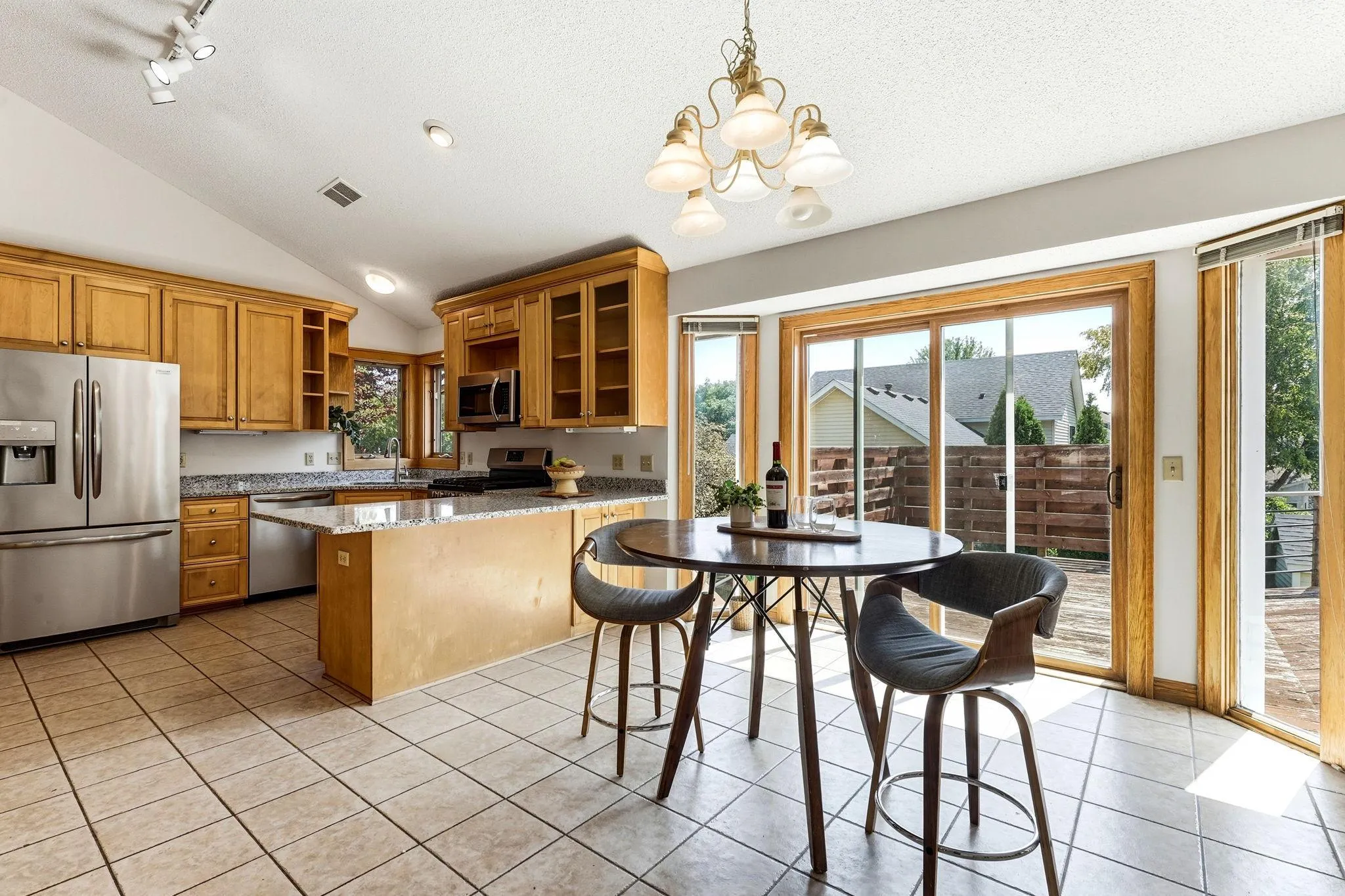 Photo 4 of 8843 Blackoaks N Lane