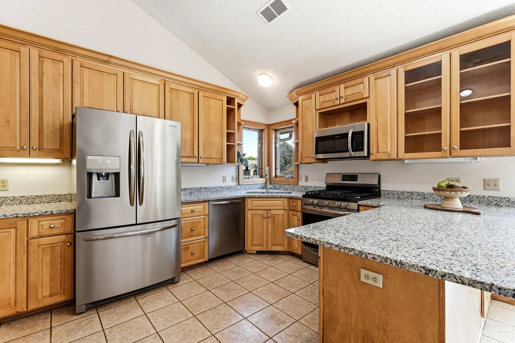 Photo 12 of 8843 Blackoaks N Lane