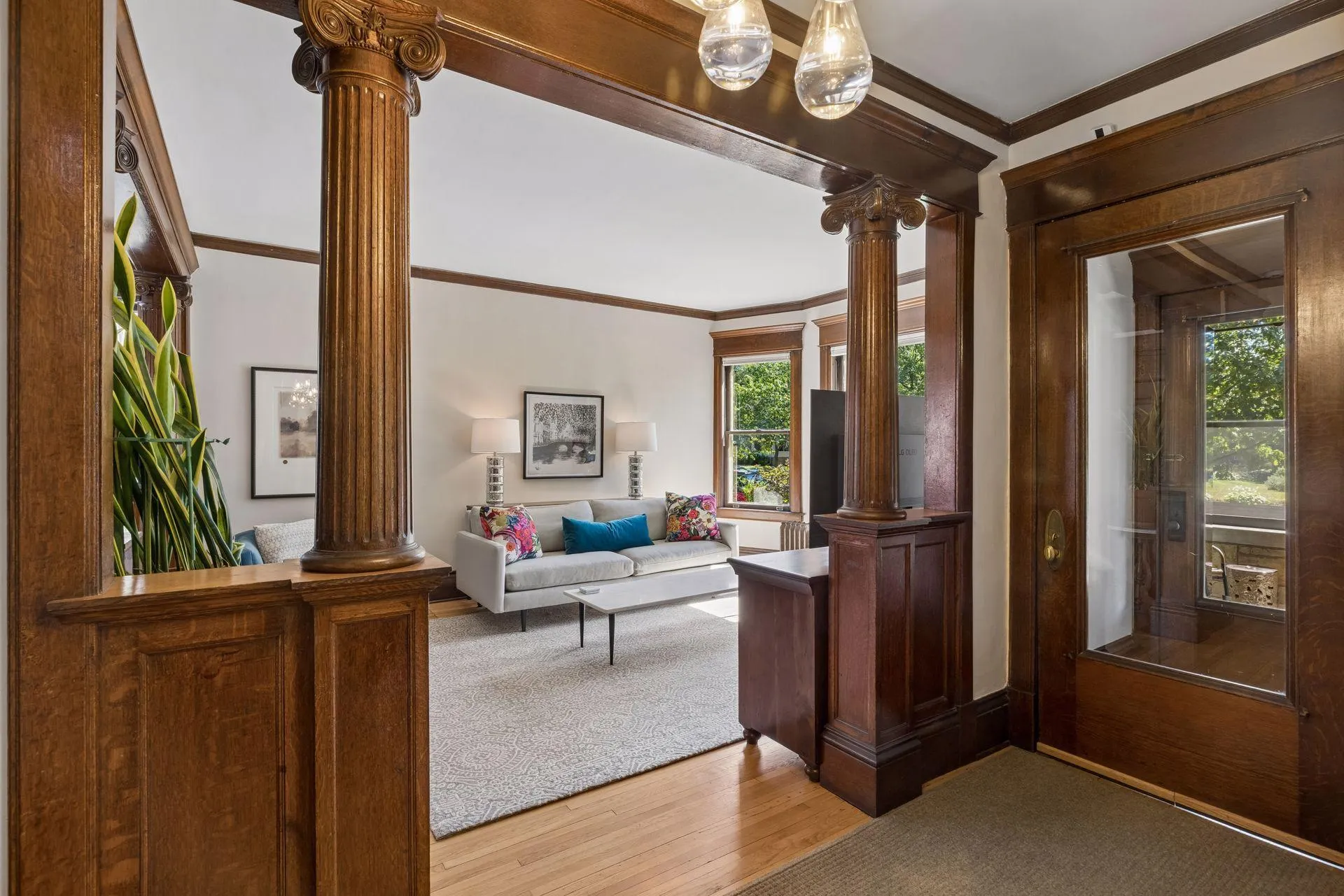 Photo 8 of 1089 Lincoln Avenue