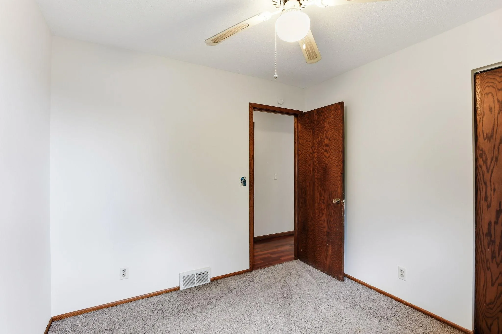 Photo 15 of 13121 Upton S Avenue