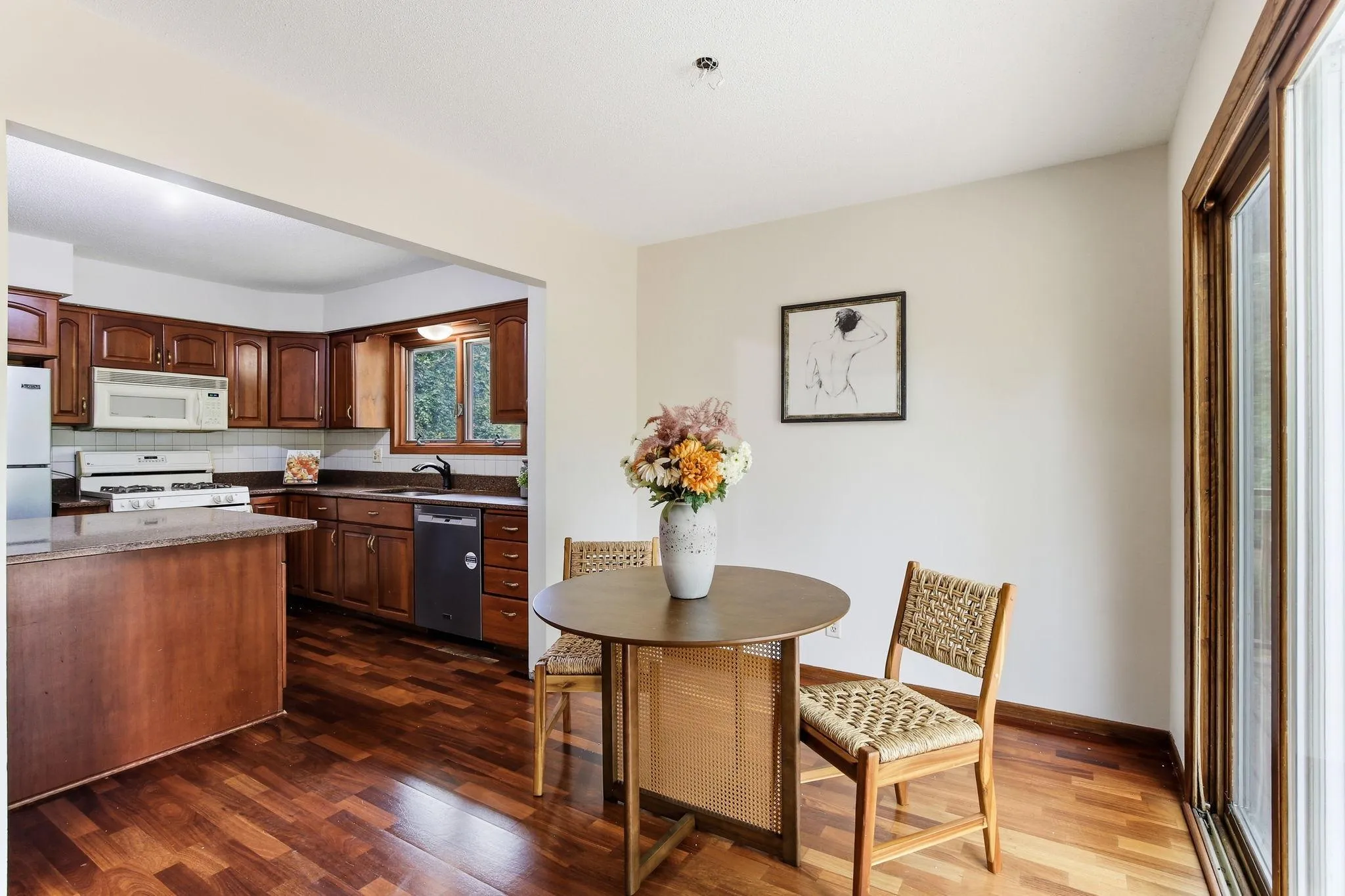 Photo 8 of 13121 Upton S Avenue
