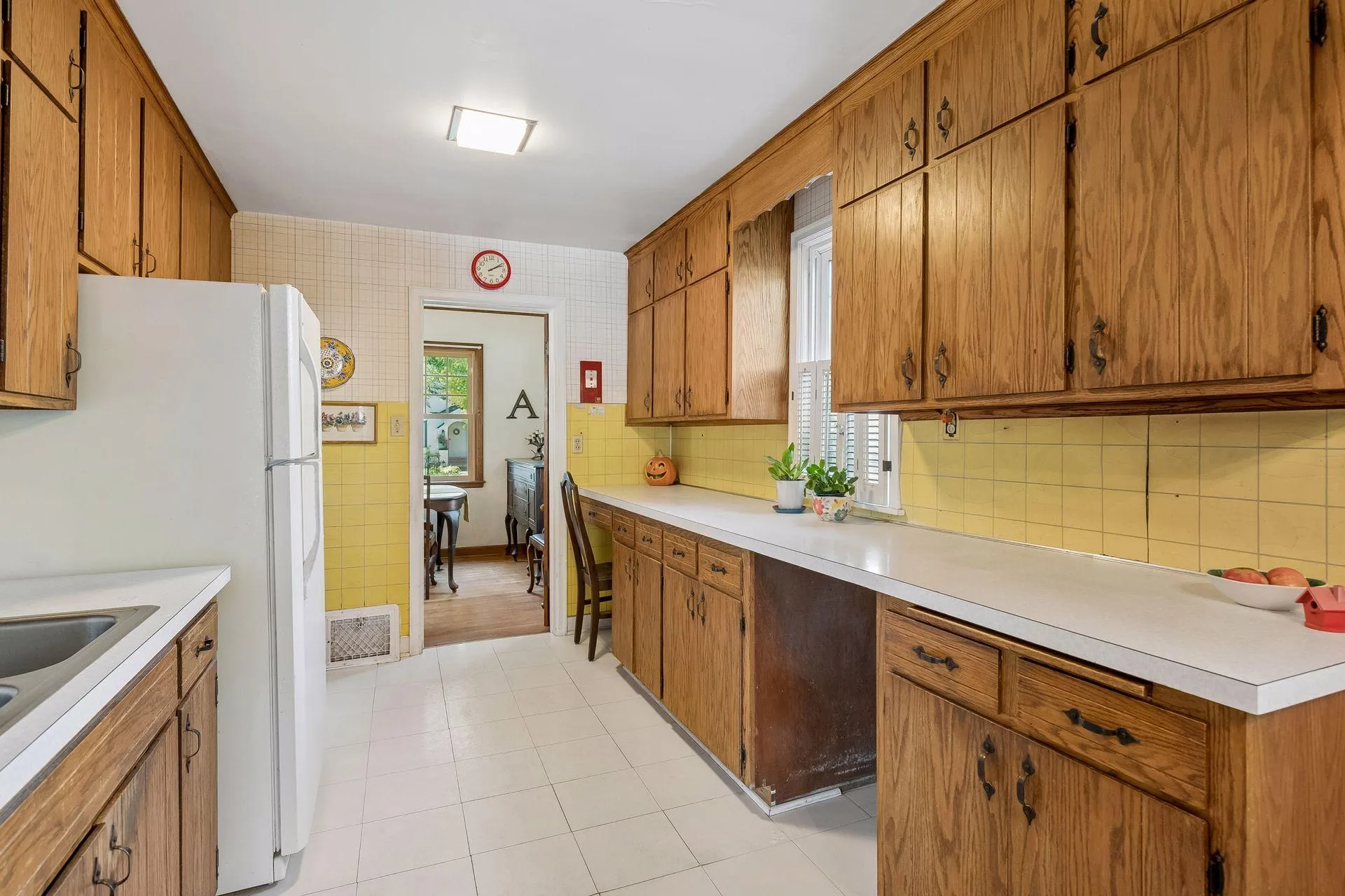 Photo 13 of 4641 14th S Avenue