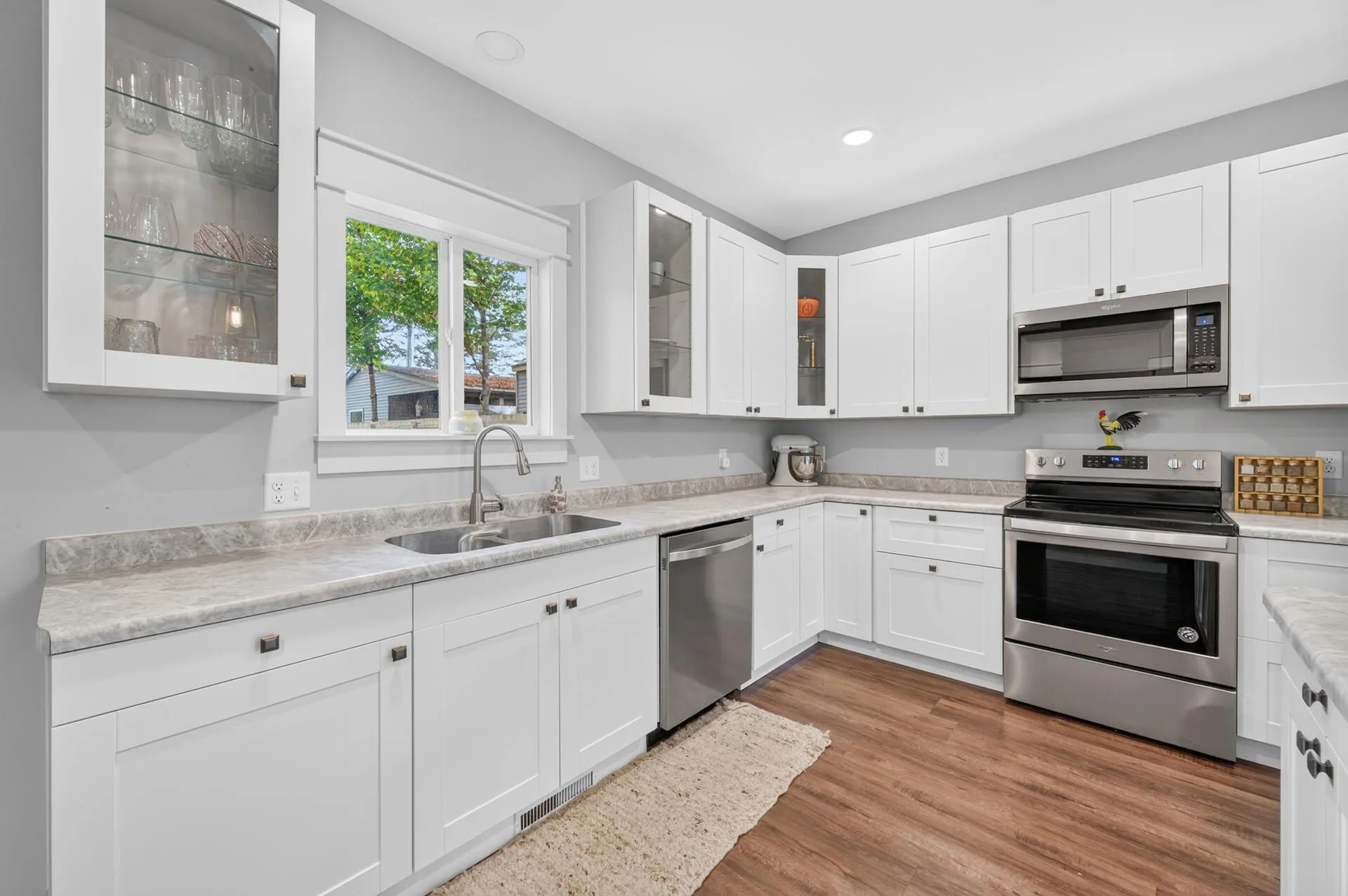 Photo 11 of 214 N 8th Street