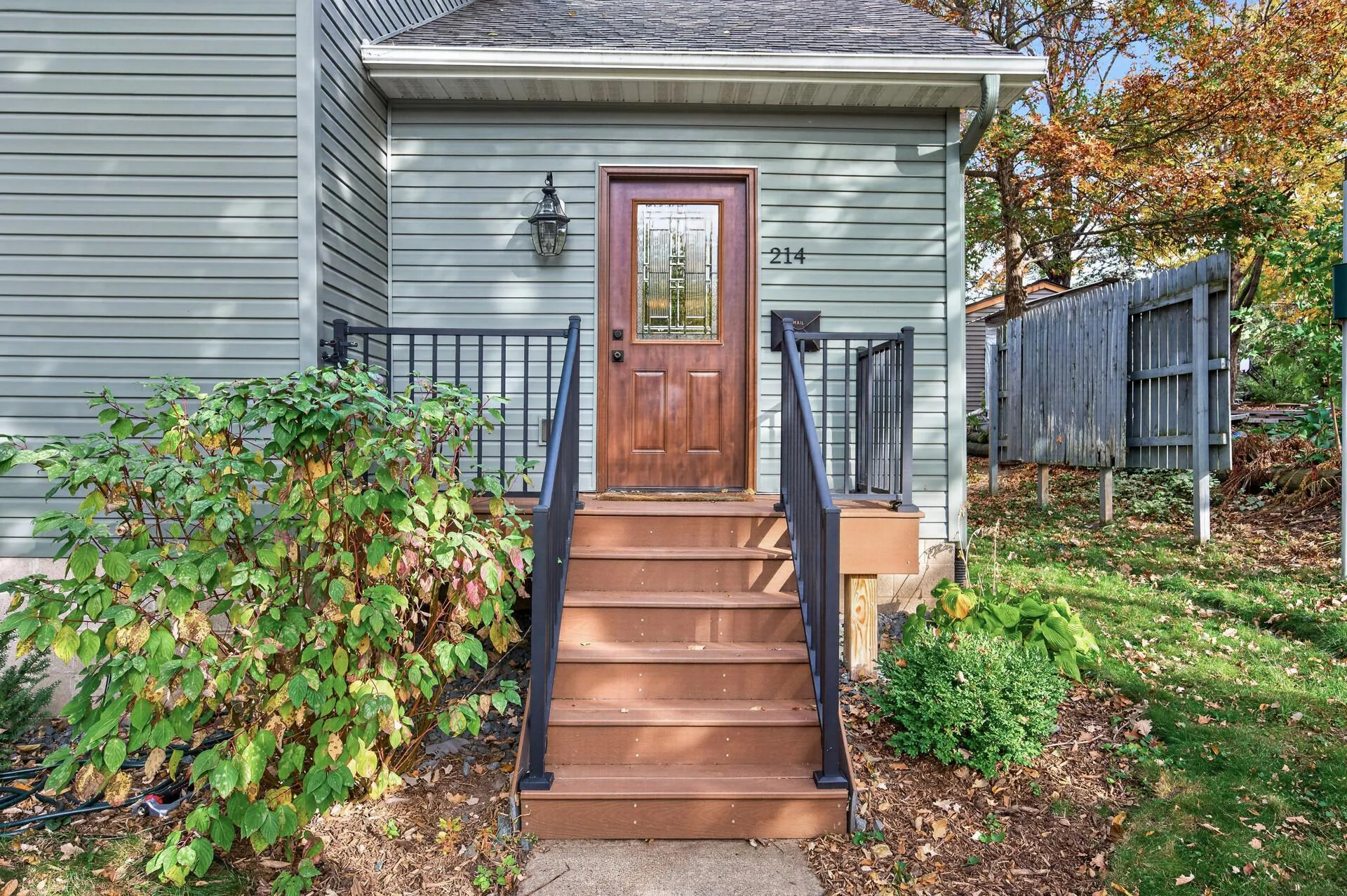 Photo 4 of 214 N 8th Street