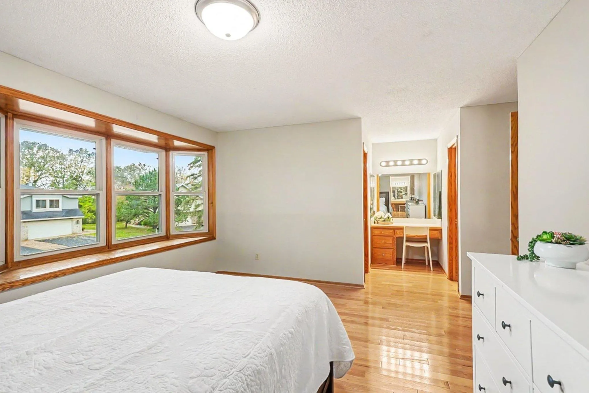 Photo 10 of 6610 Falstaff Road