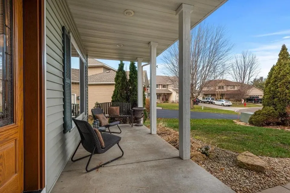 Photo 33 of 10948 Eagle View Circle
