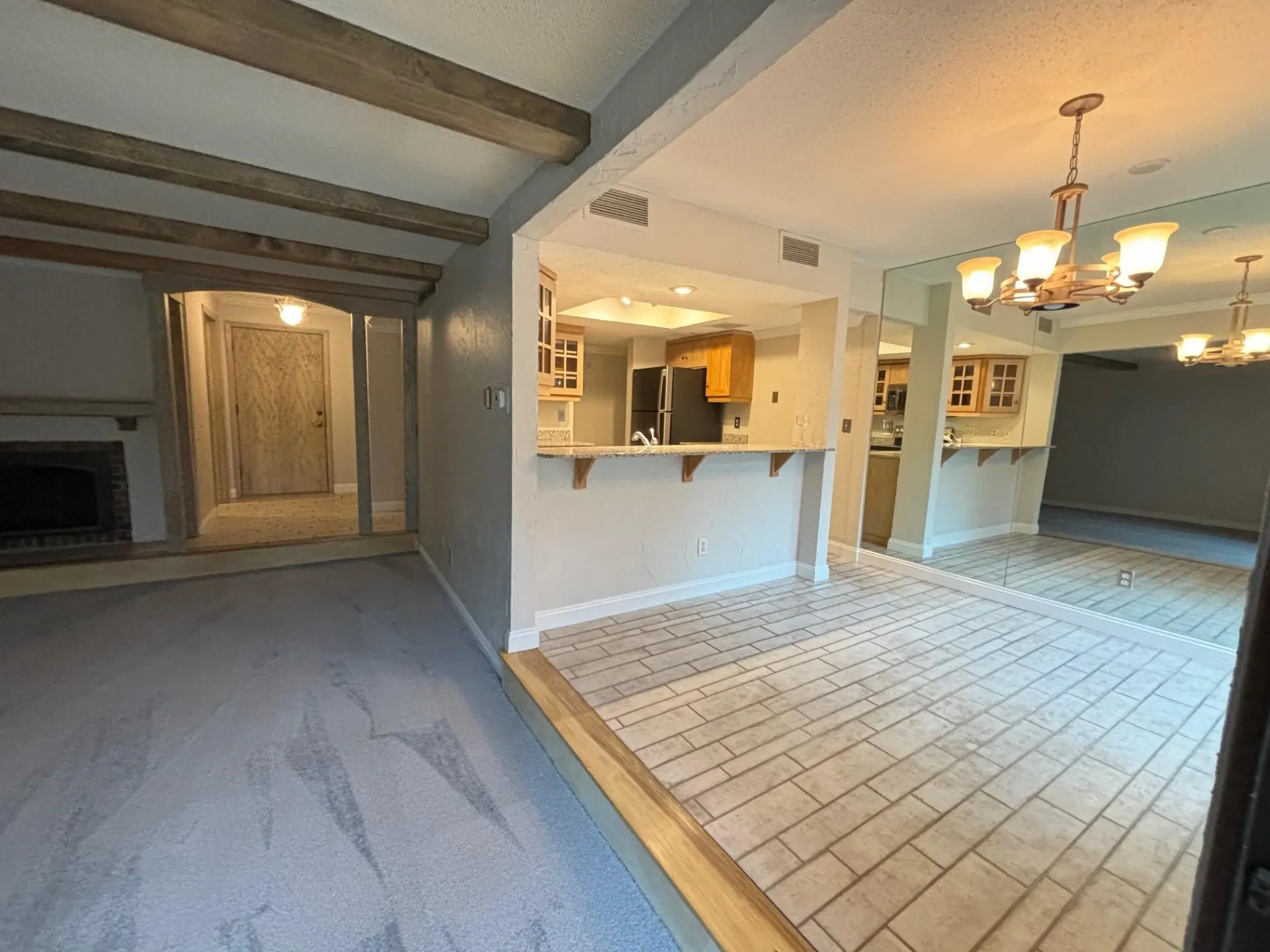 Photo 14 of 6075 Lincoln Drive Unit 201