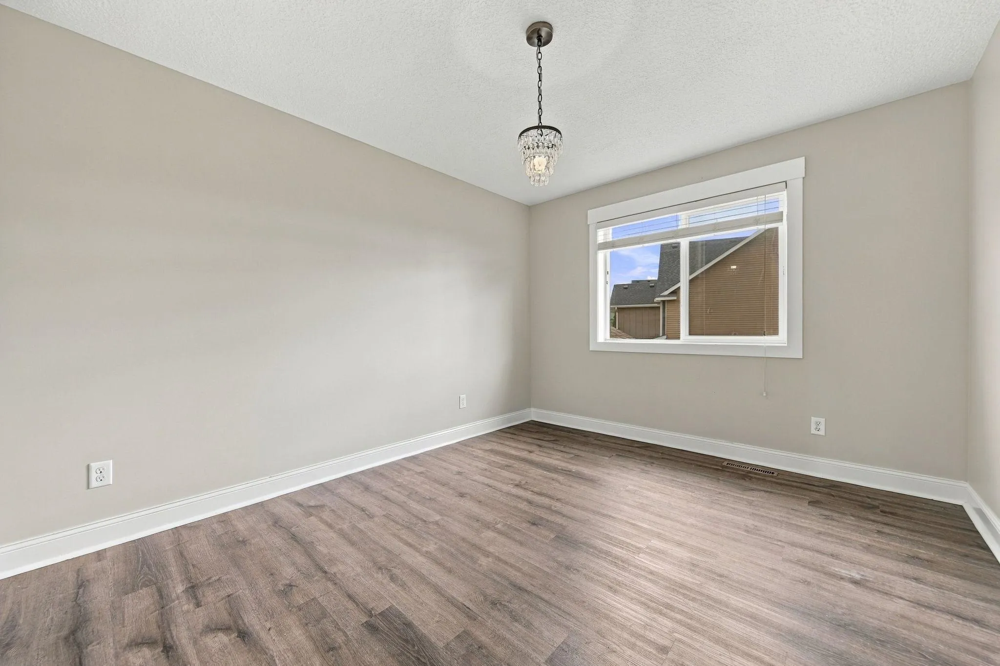 Photo 35 of 19317 Hilldale Avenue