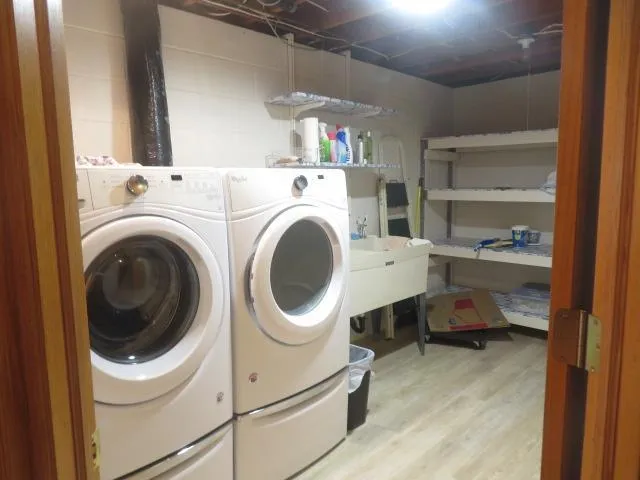 Photo 8 of 316 1st Se Avenue