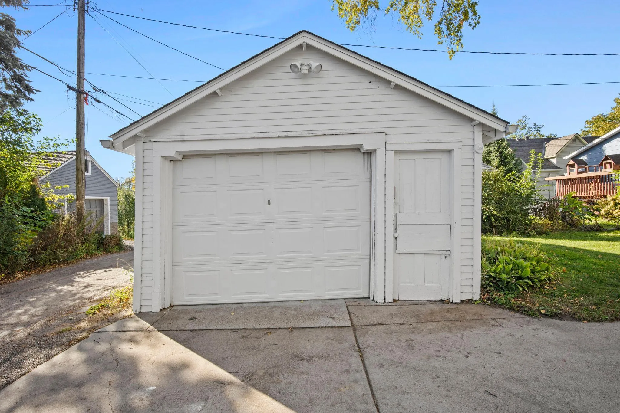 Photo 51 of 1010 Jenks Avenue