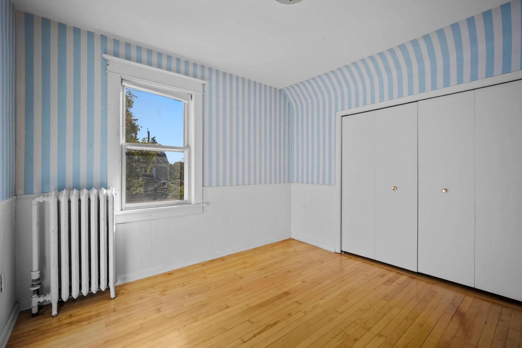 Photo 34 of 1010 Jenks Avenue