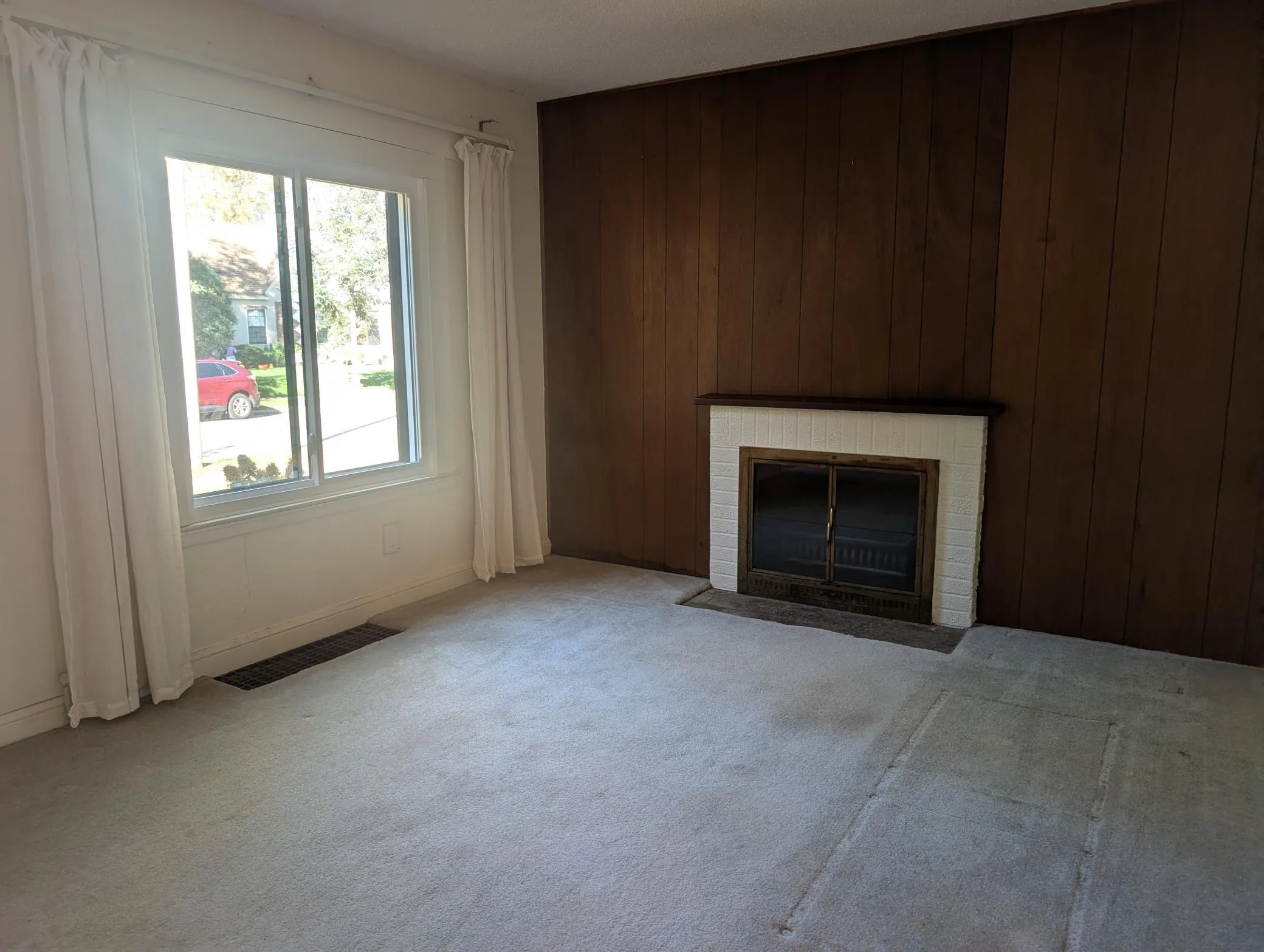 Photo 3 of 5515 15th S Avenue