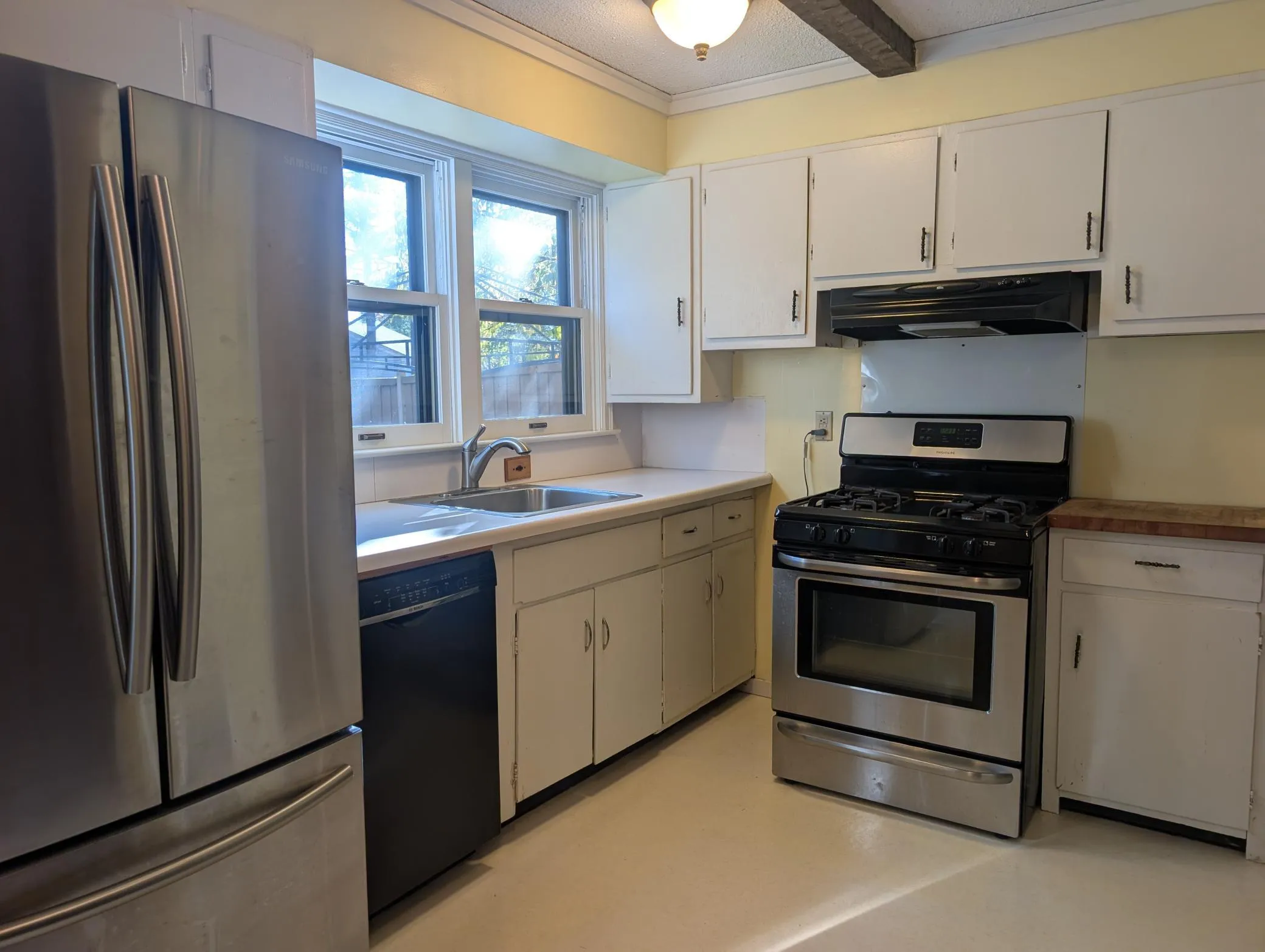 Photo 11 of 5515 15th S Avenue