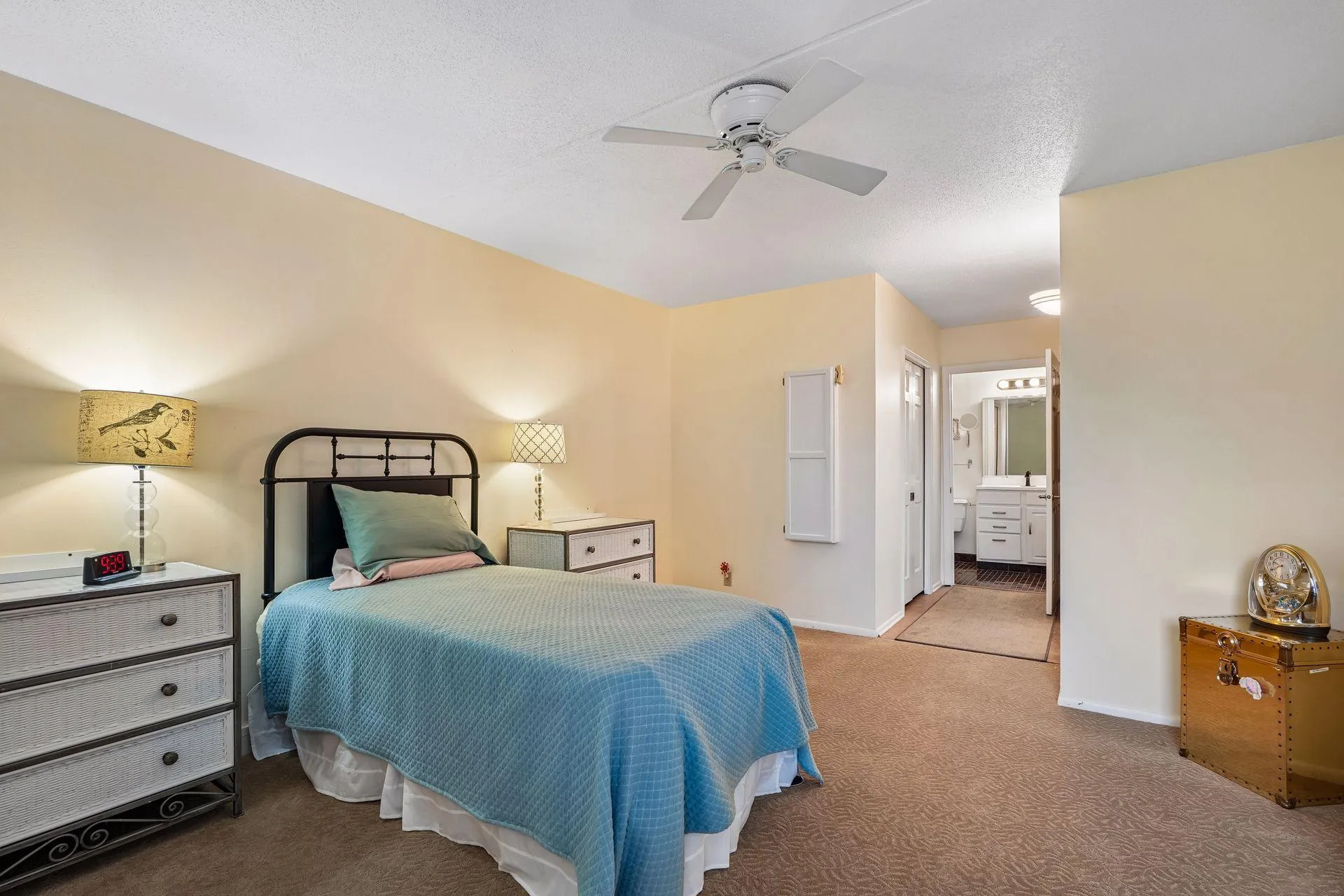 Photo 13 of 6730 Vernon S Avenue Unit 312