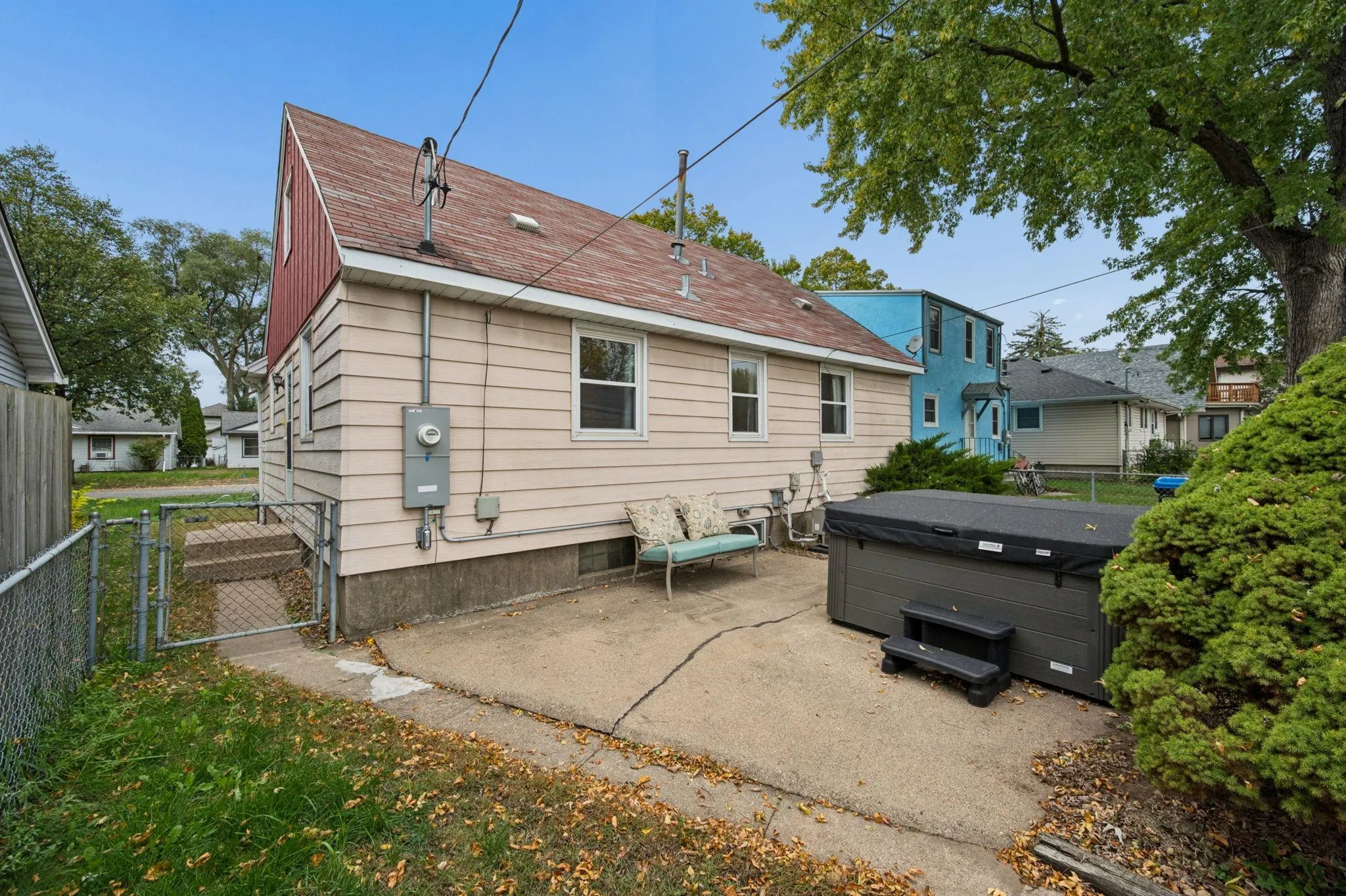 Photo 31 of 5234 Girard N Avenue