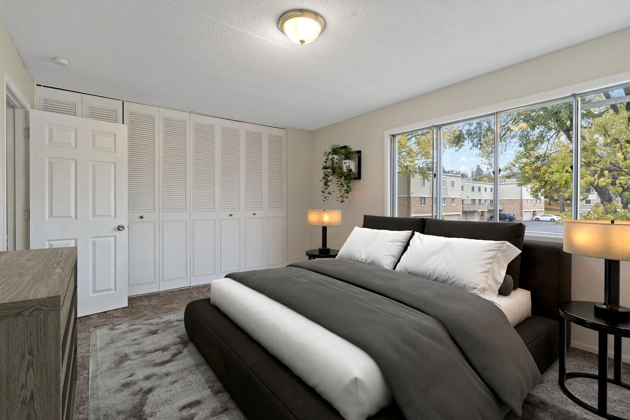 Photo 17 of 7211 W Franklin Avenue
